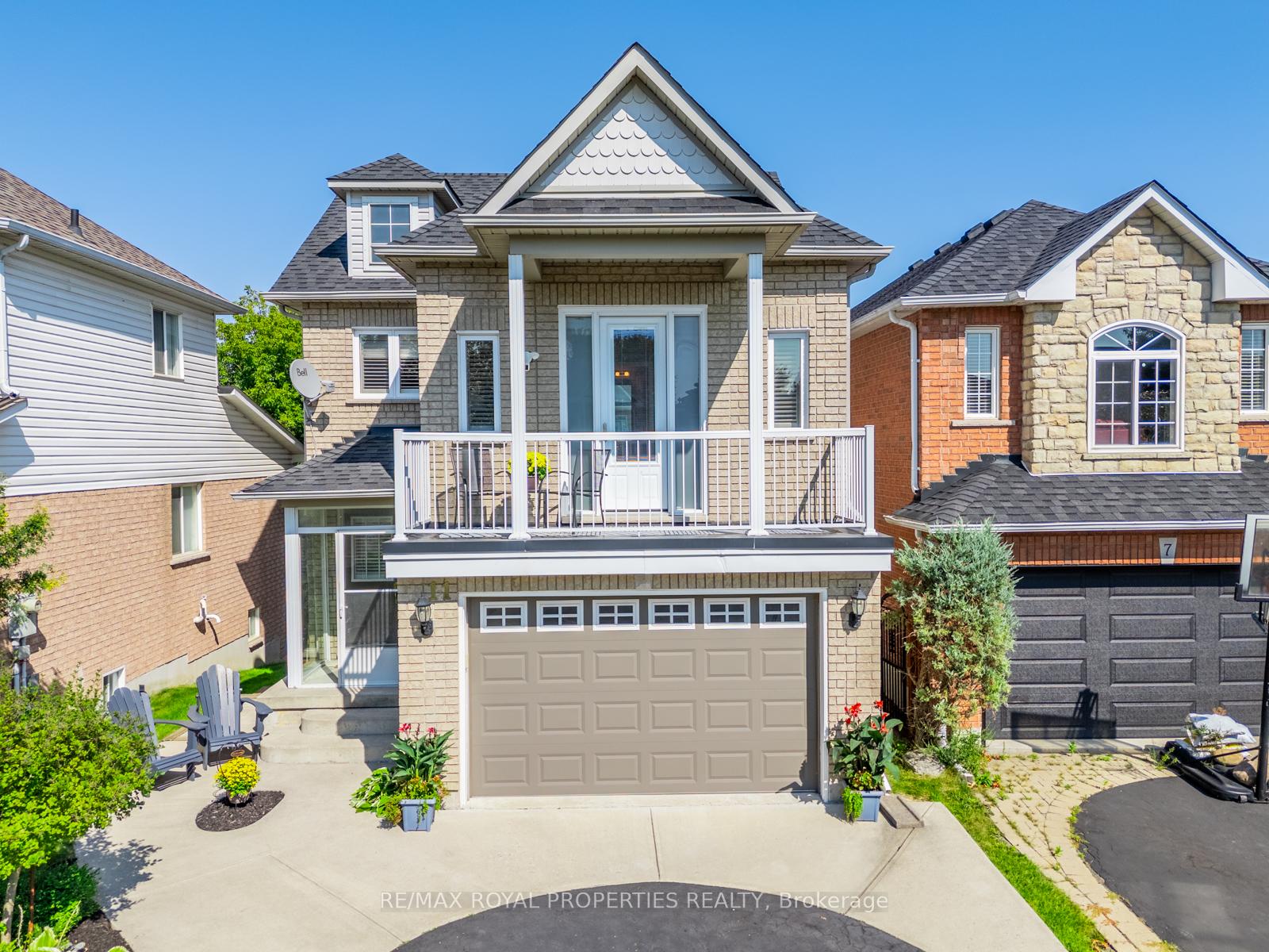 Photo 1 of Unit Bsmt, 11 Cotton Street, Clarington, Bowmanville — HOMEH