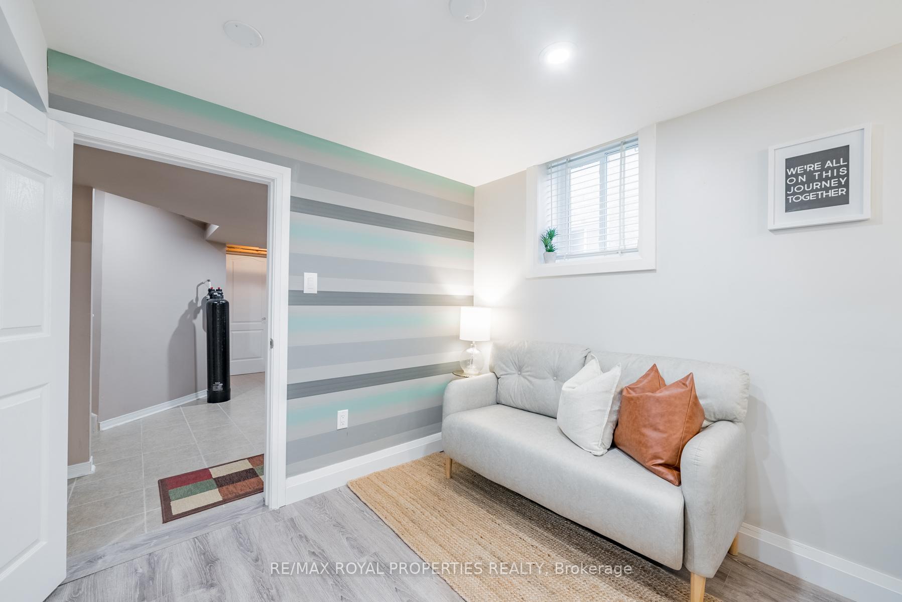 Photo 8 of Unit Bsmt, 11 Cotton Street, Clarington, Bowmanville — HOMEH
