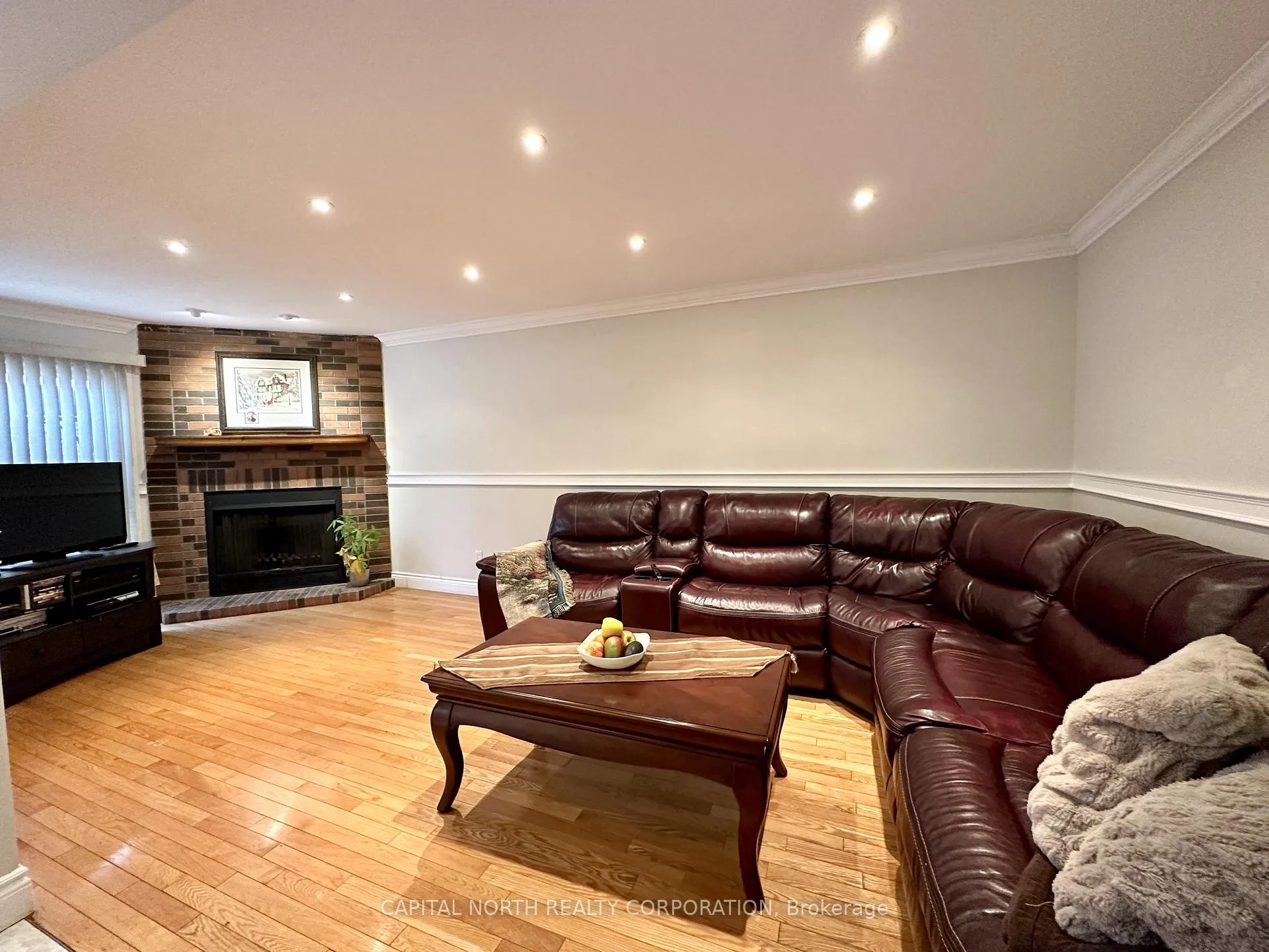 Photo 13 of Unit Upper, 2366 Denvale Drive W, Pickering, Brock Ridge — HOMEH