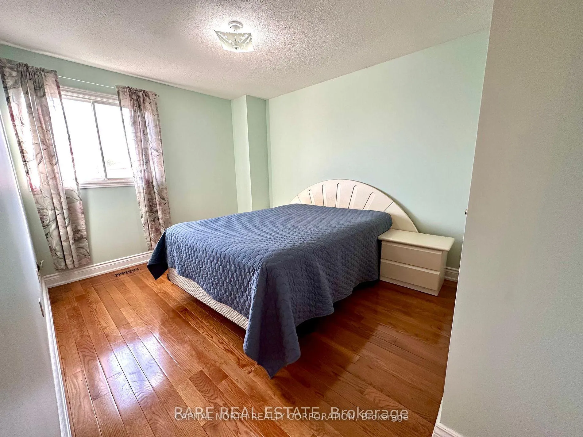 Photo 22 of Unit Upper, 2366 Denvale Drive W, Pickering, Brock Ridge — HOMEH