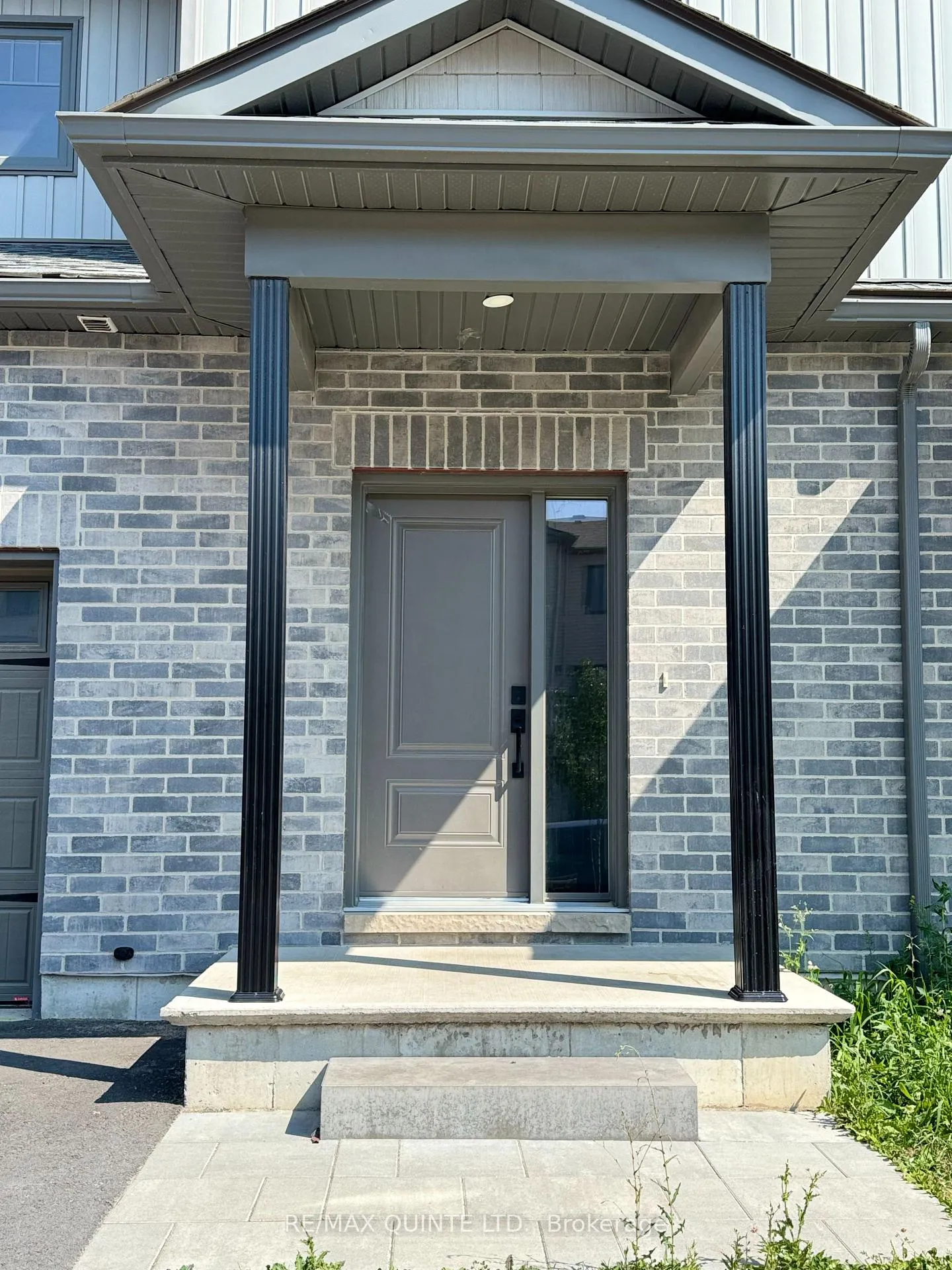 Photo 2 of 28 Markland Avenue, Prince Edward County, Picton — HOMEH