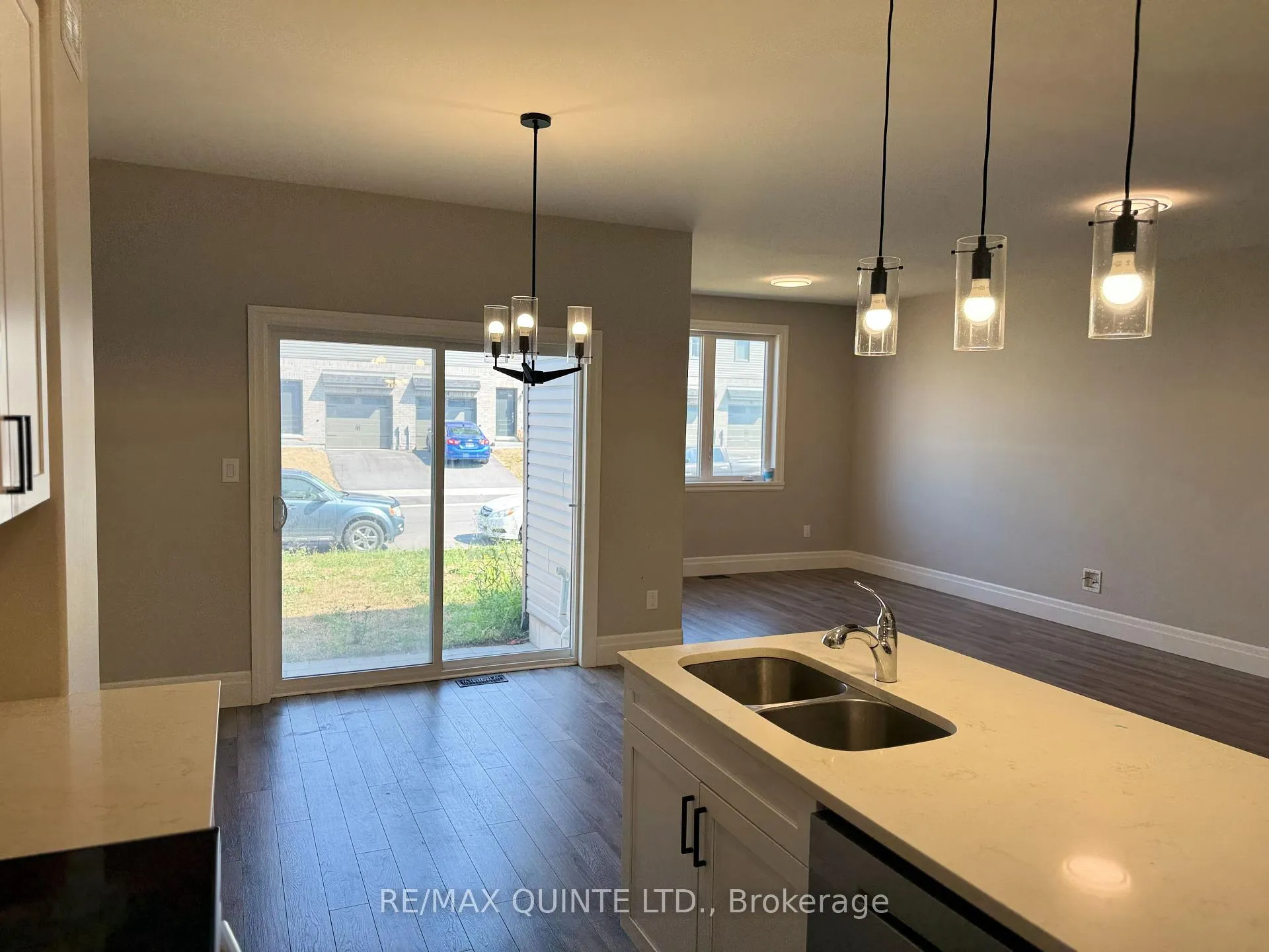 Photo 11 of 28 Markland Avenue, Prince Edward County, Picton — HOMEH