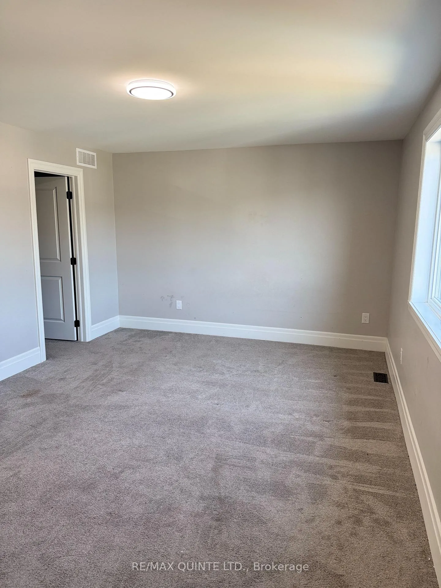 Photo 23 of 28 Markland Avenue, Prince Edward County, Picton — HOMEH