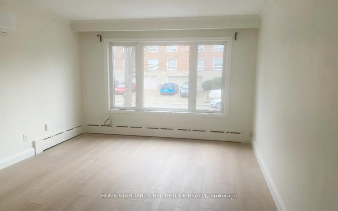 Photo 4 of 86 Rosewell Ave, Toronto, Yonge-Eglinton — HOMEH