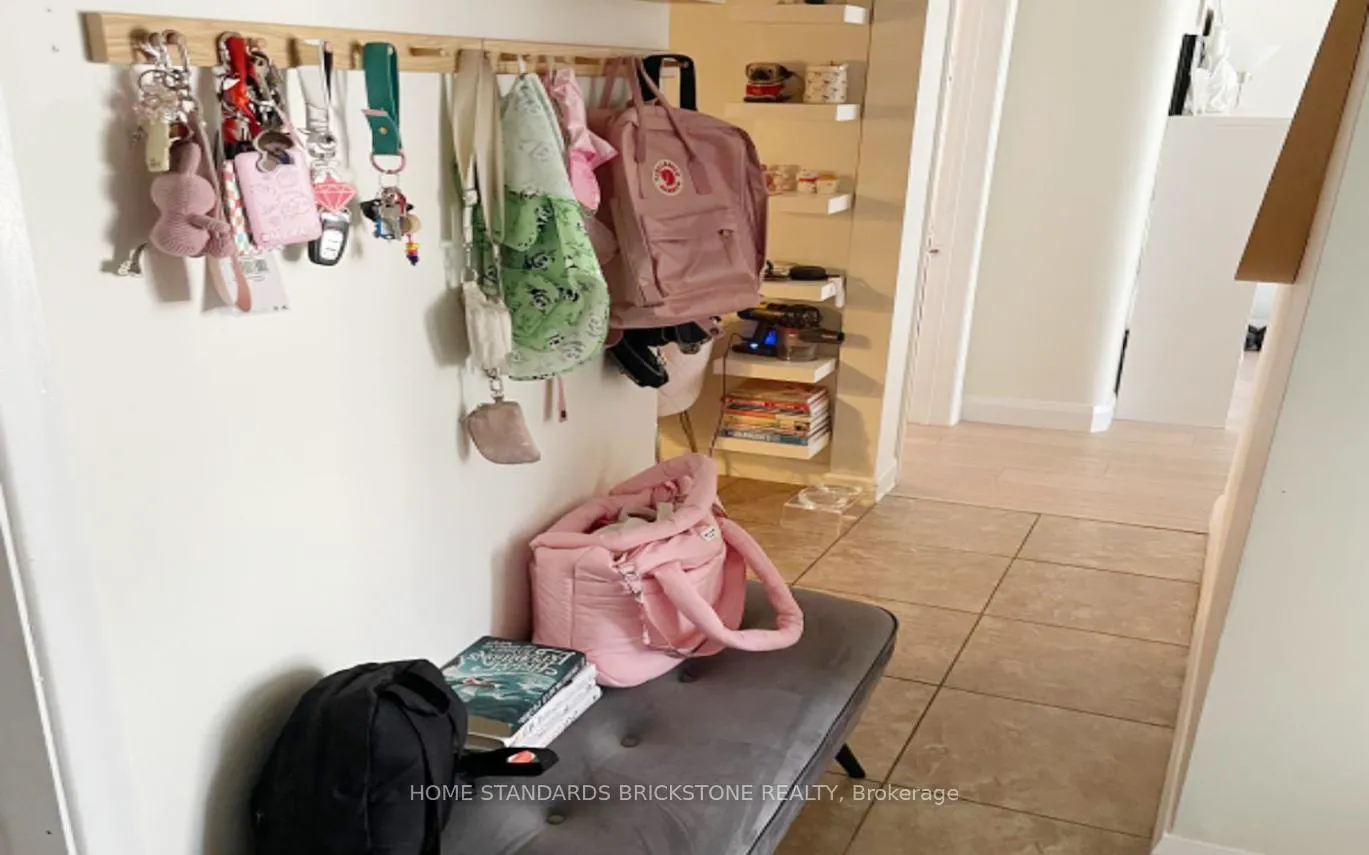 Photo 9 of 86 Rosewell Ave, Toronto, Yonge-Eglinton — HOMEH