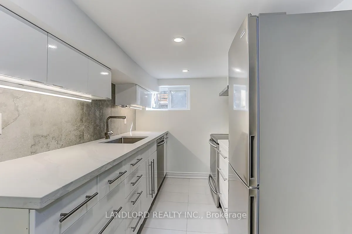 Photo 19 of Unit Lower, 1206 Broadview Avenue, Toronto, Broadview North — HOMEH