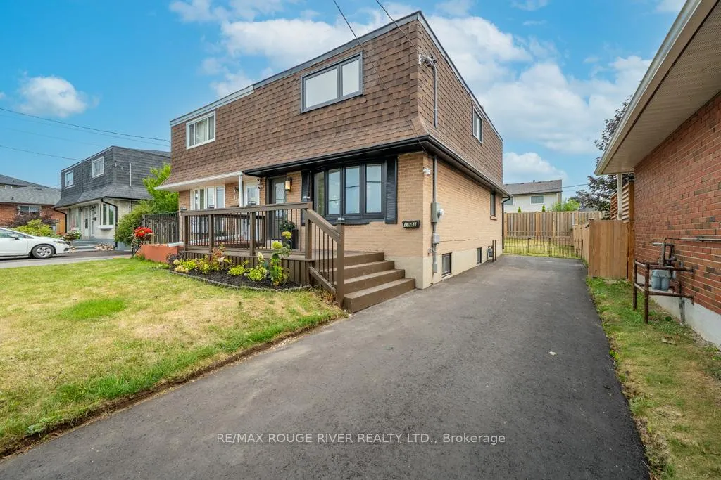 Photo 3 of Unit MAIN, 1341 Park Road S, Oshawa, Lakeview — HOMEH