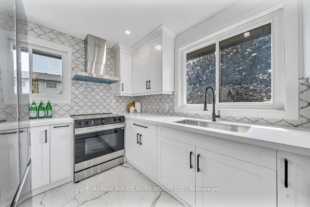Photo 12 of Unit MAIN, 1341 Park Road S, Oshawa, Lakeview — HOMEH