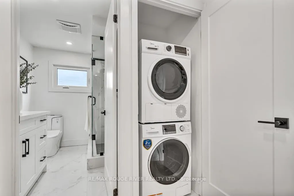 Photo 32 of Unit MAIN, 1341 Park Road S, Oshawa, Lakeview — HOMEH