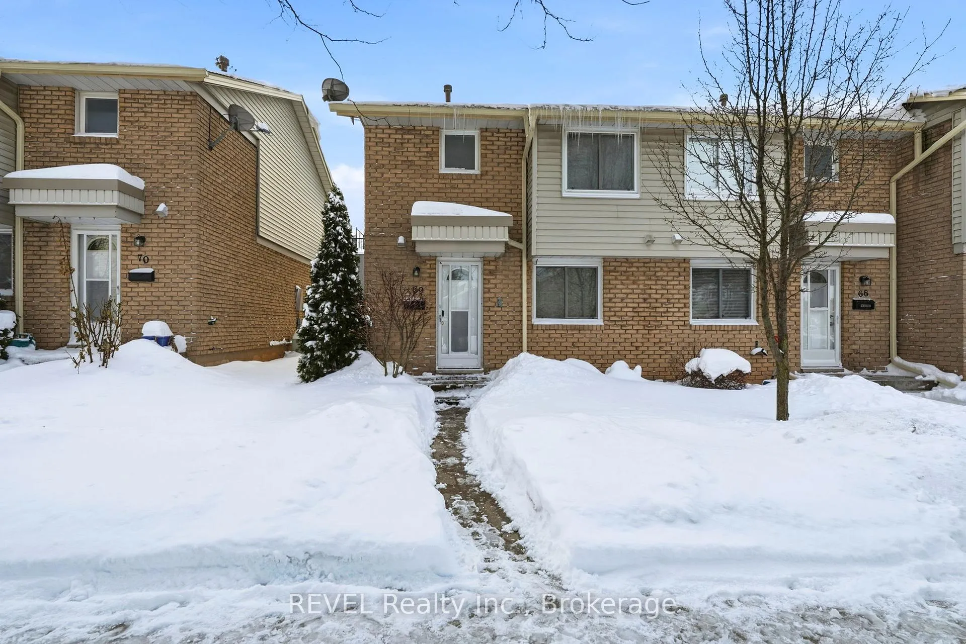 Photo 1 of Unit 69, 6767 Thorold Stone Road, Niagara Falls, Stamford — HOMEH