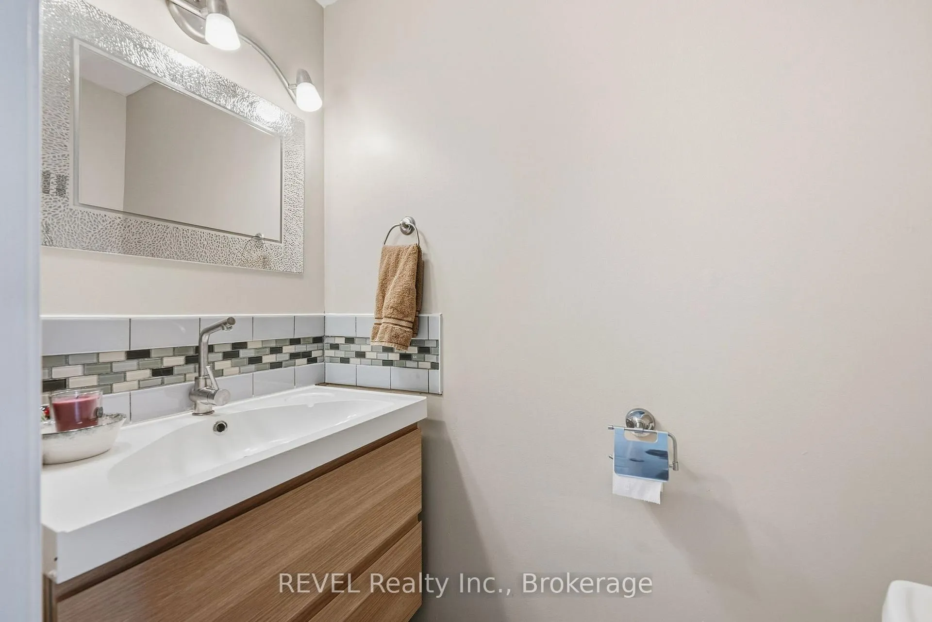 Photo 5 of Unit 69, 6767 Thorold Stone Road, Niagara Falls, Stamford — HOMEH