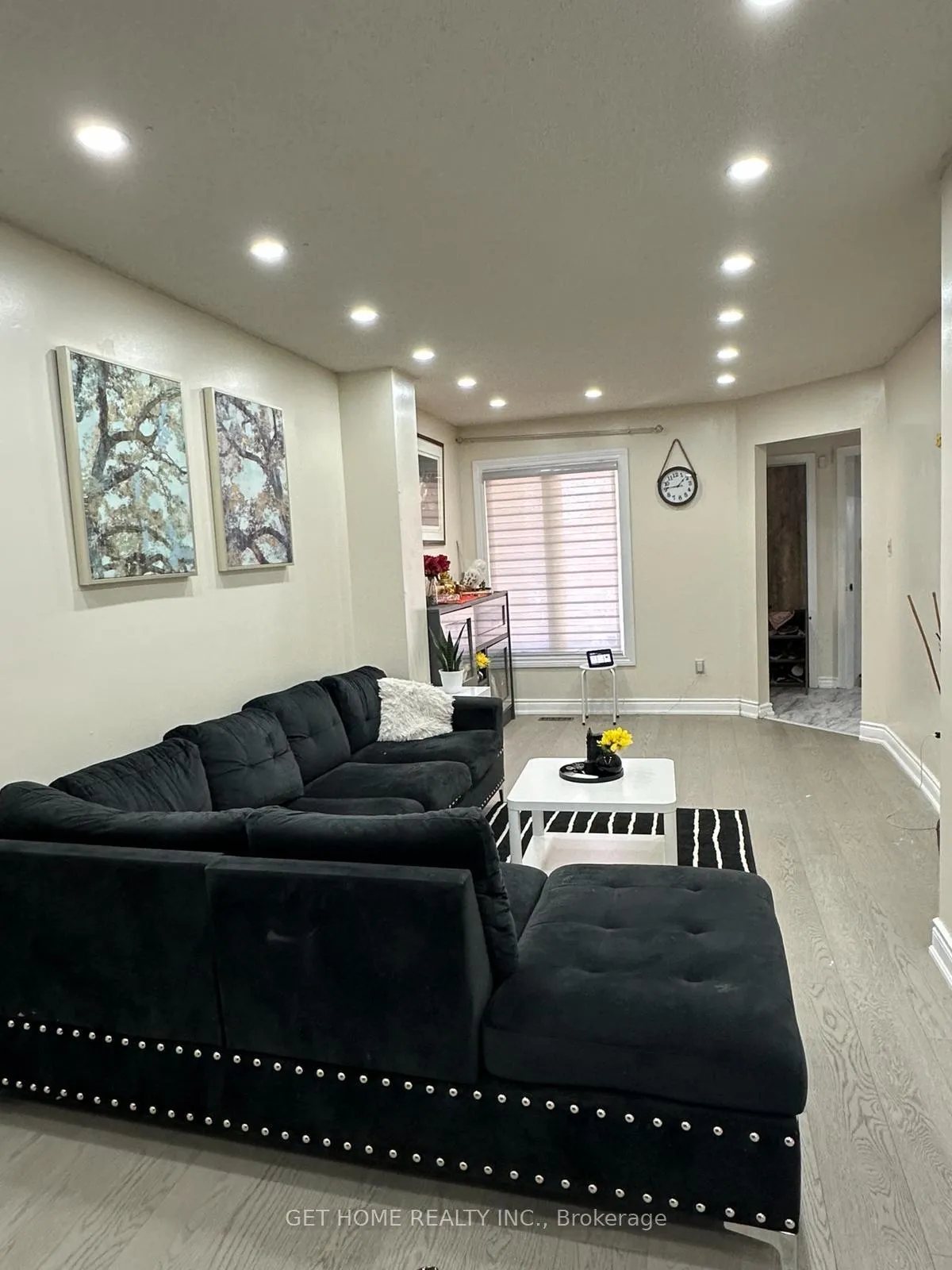 Photo 5 of 1616 Tawnberry Street, Pickering, Brock Ridge — HOMEH
