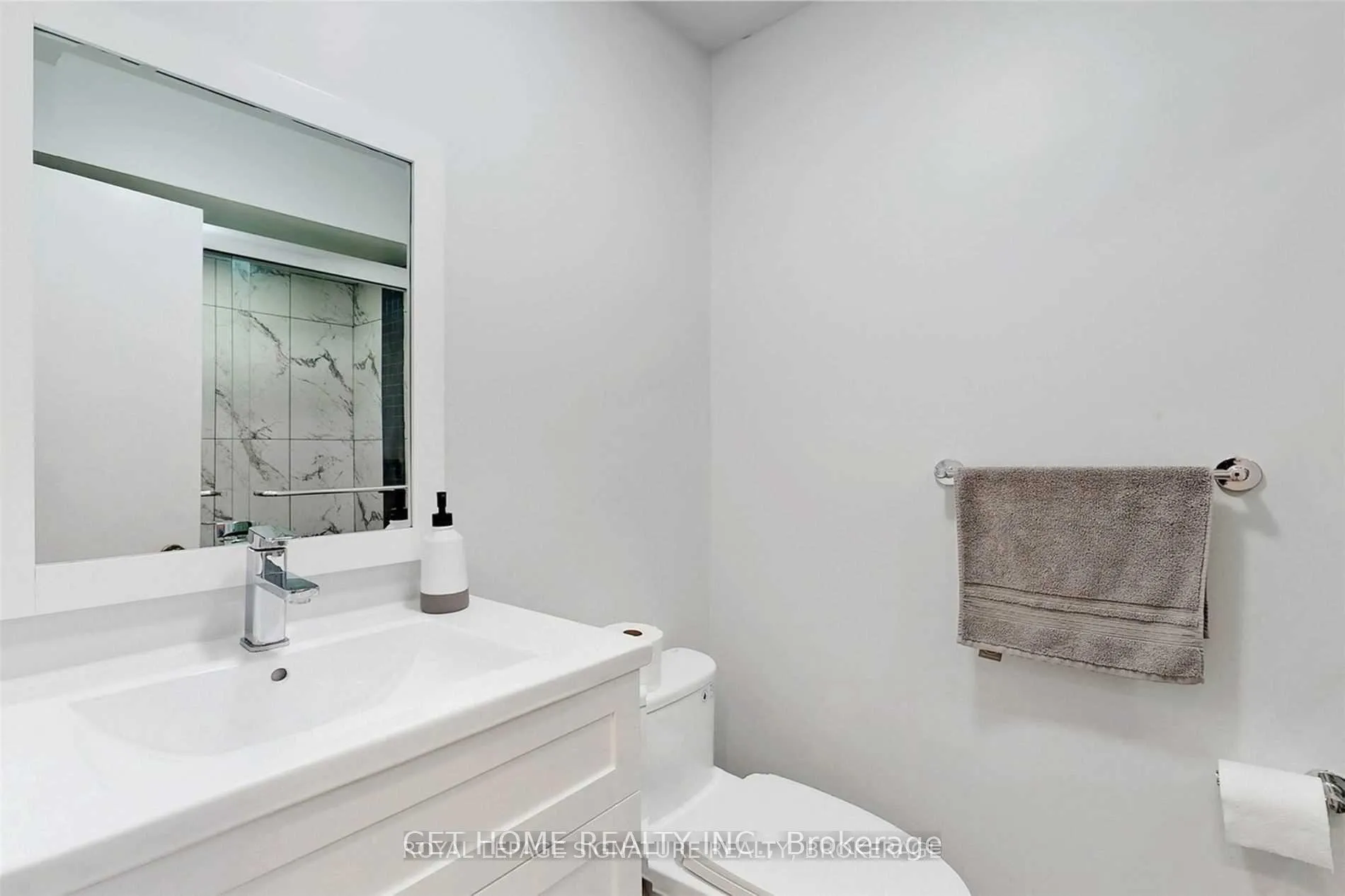 Photo 21 of 1616 Tawnberry Street, Pickering, Brock Ridge — HOMEH