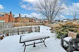 Photo 23 of 1616 Tawnberry Street, Pickering, Brock Ridge — HOMEH