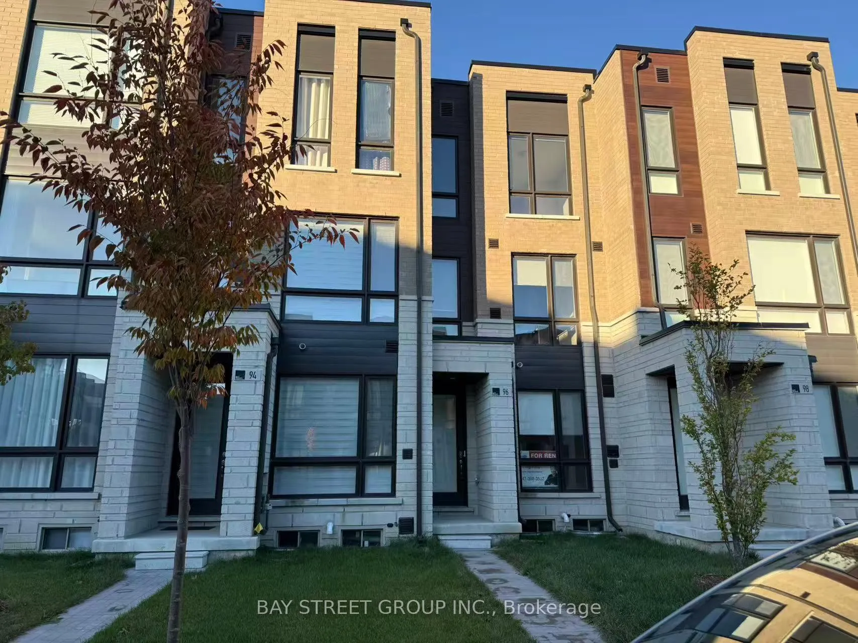 Photo 2 of 96 Stauffer Crescent, Markham, Cornell — HOMEH