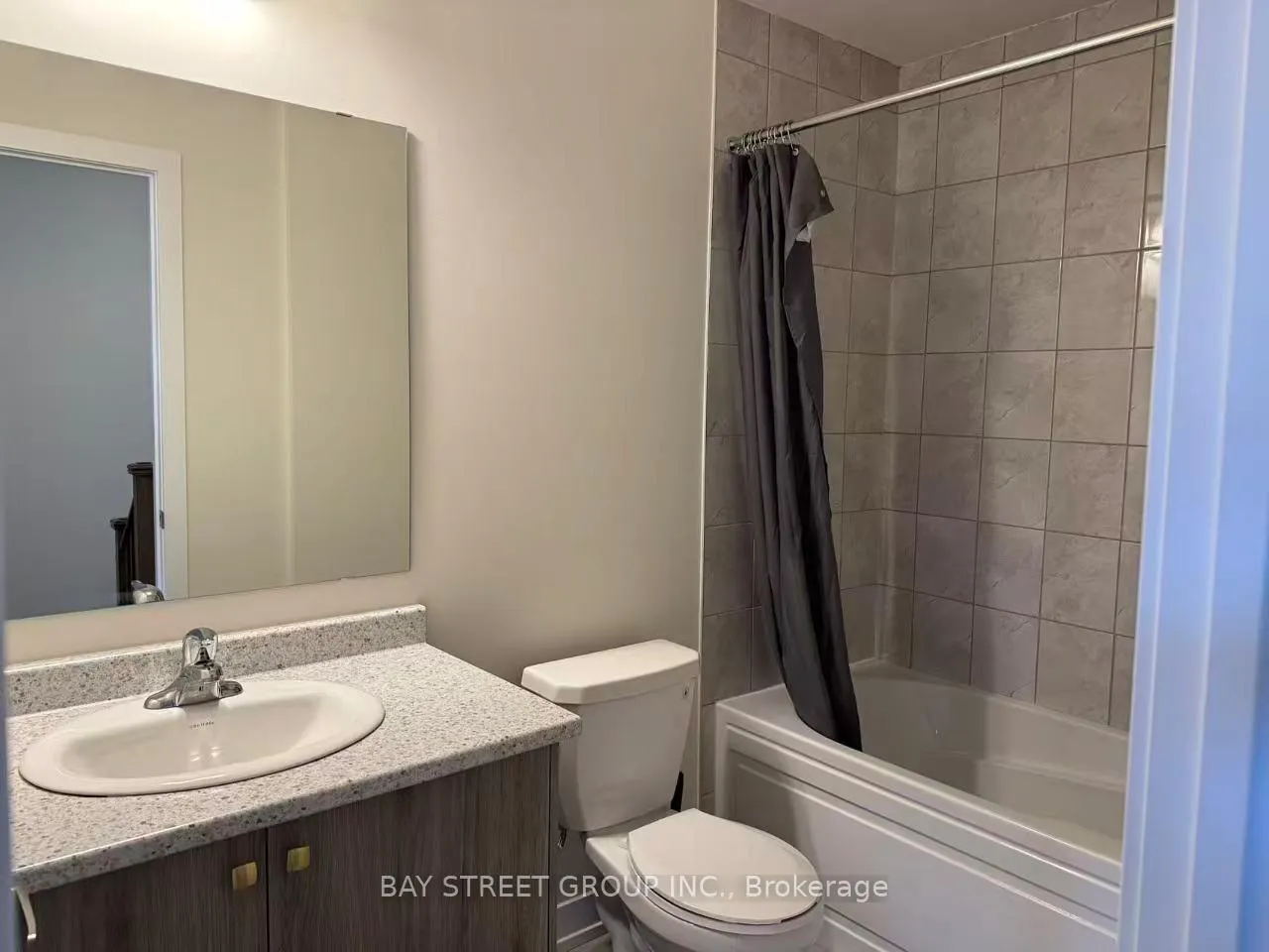 Photo 12 of 96 Stauffer Crescent, Markham, Cornell — HOMEH