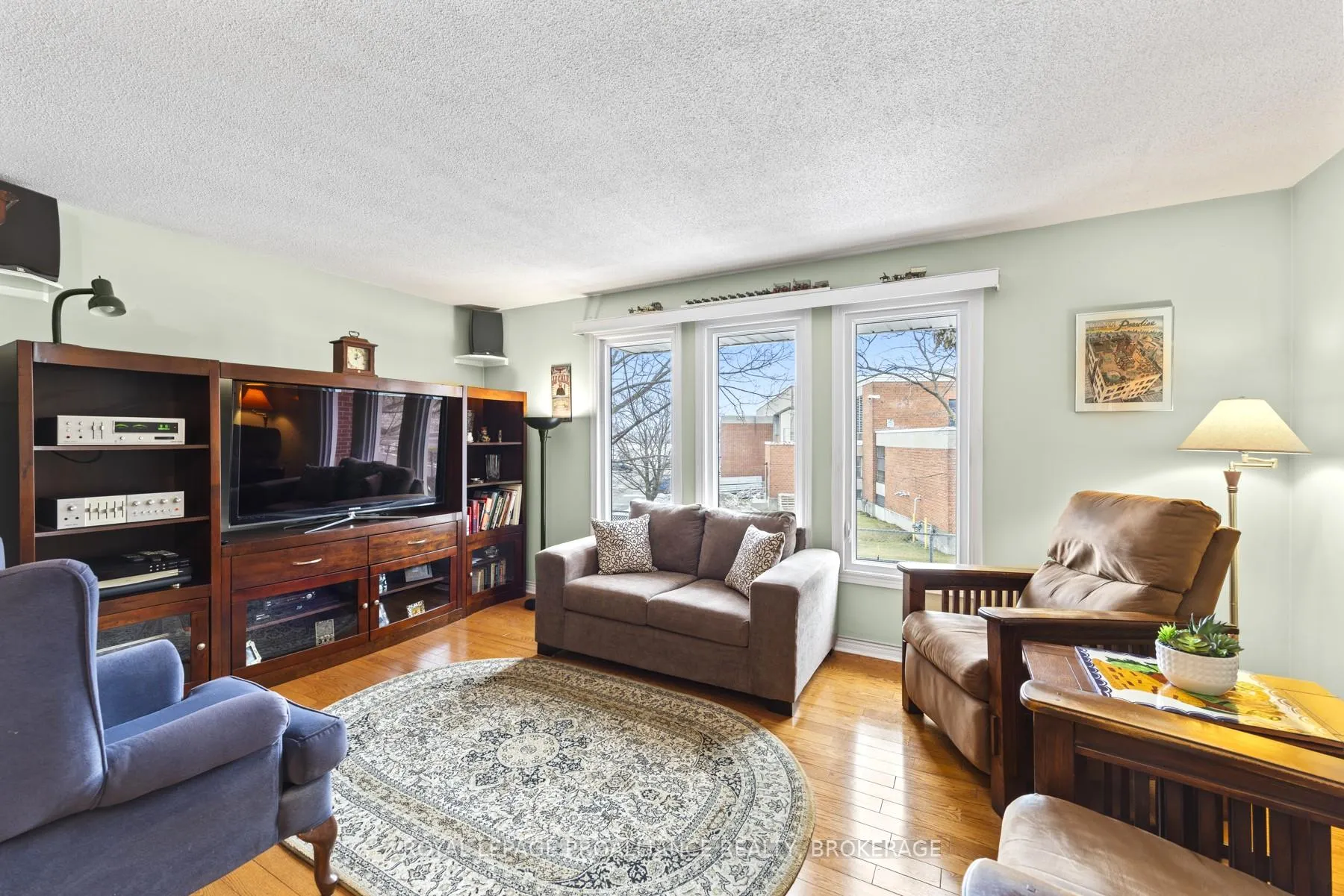 Photo 11 of Unit 29, 1 Place D'armes, Kingston, East of Sir John A. Blvd — HOMEH