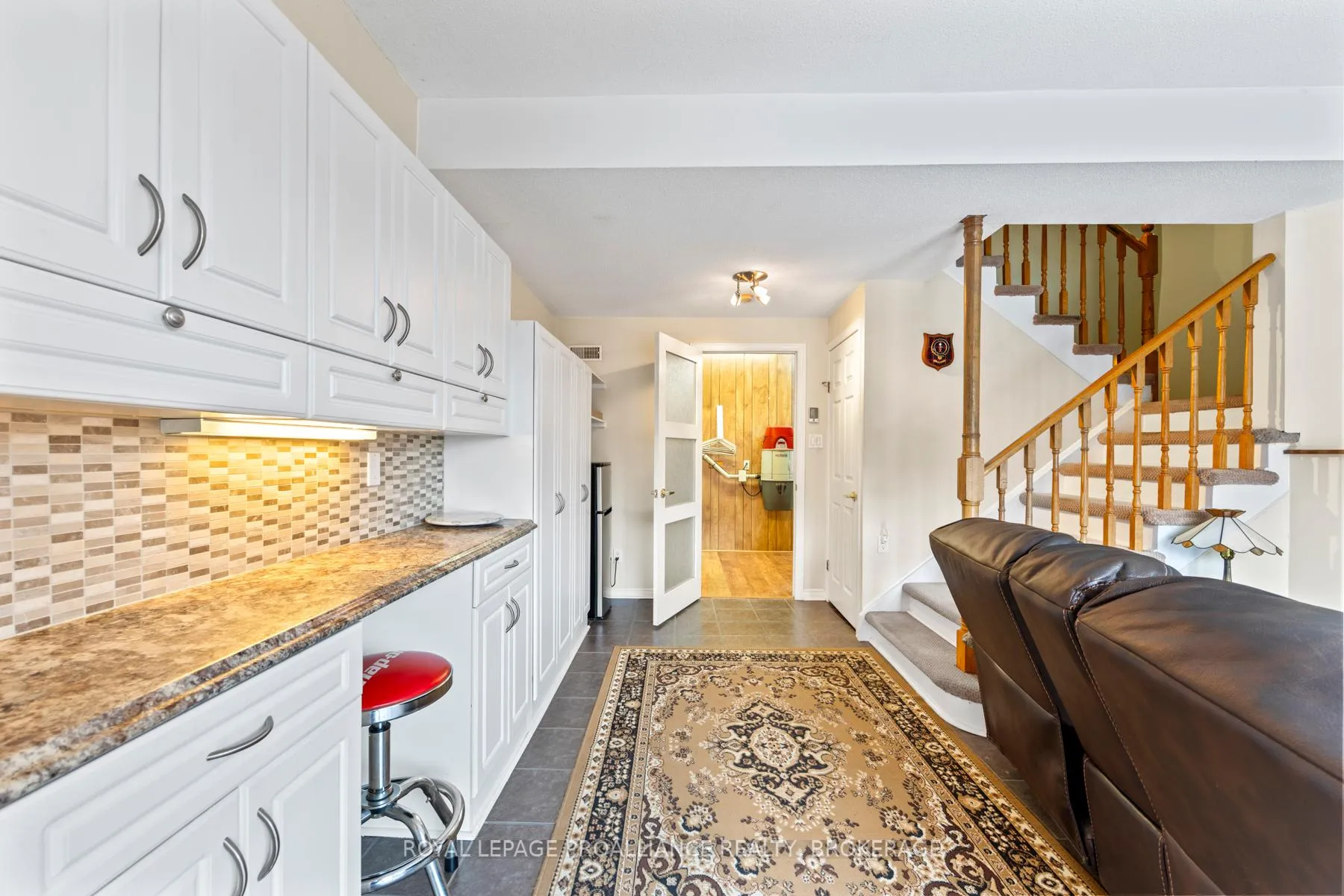 Photo 24 of Unit 29, 1 Place D'armes, Kingston, East of Sir John A. Blvd — HOMEH