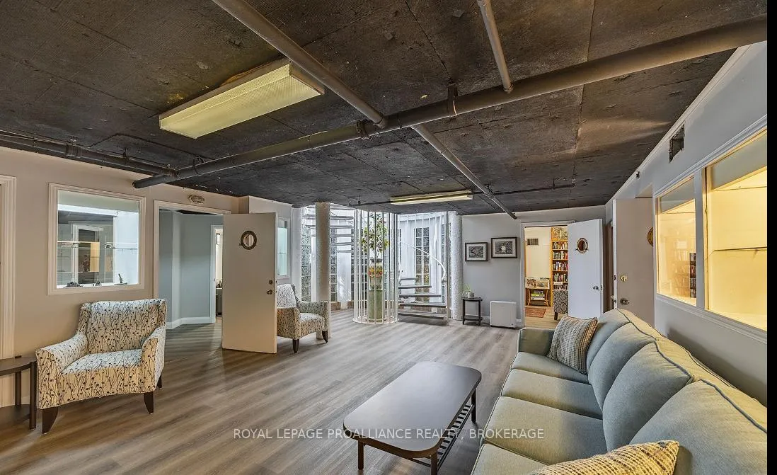 Photo 34 of Unit 29, 1 Place D'armes, Kingston, East of Sir John A. Blvd — HOMEH