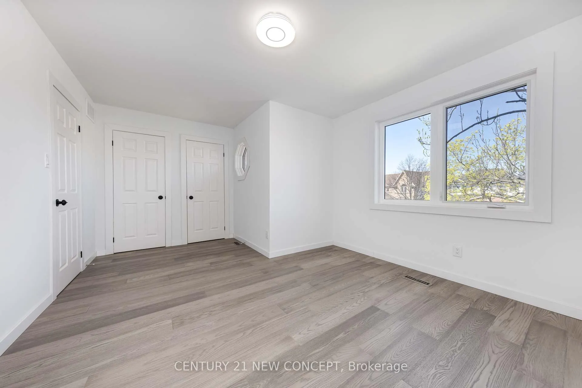 Photo 33 of 21 Westland Street, St. Catharines, Rykert/Vansickle — HOMEH