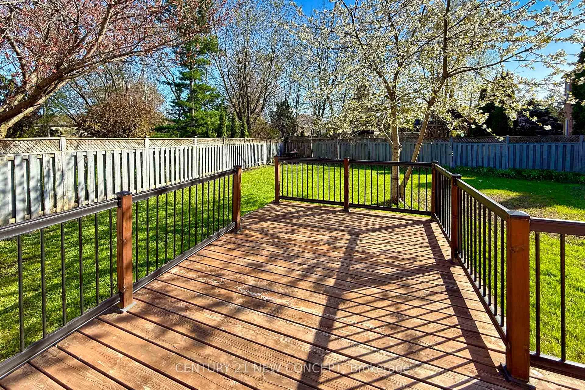 Photo 46 of 21 Westland Street, St. Catharines, Rykert/Vansickle — HOMEH