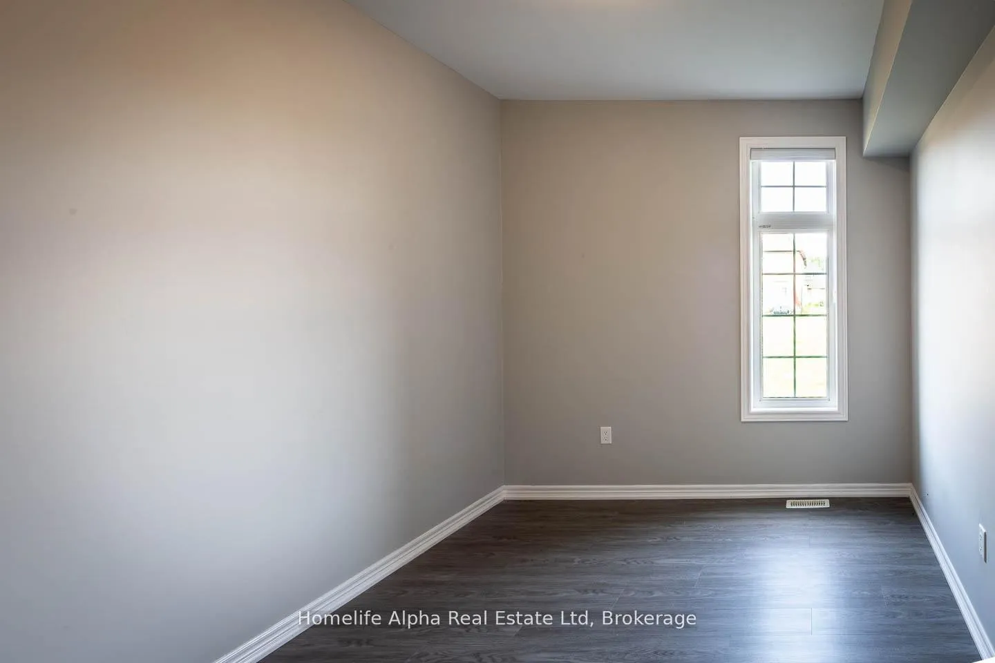 Photo 11 of 6 Monarch Road, Prince Edward County, Hallowell Ward — HOMEH