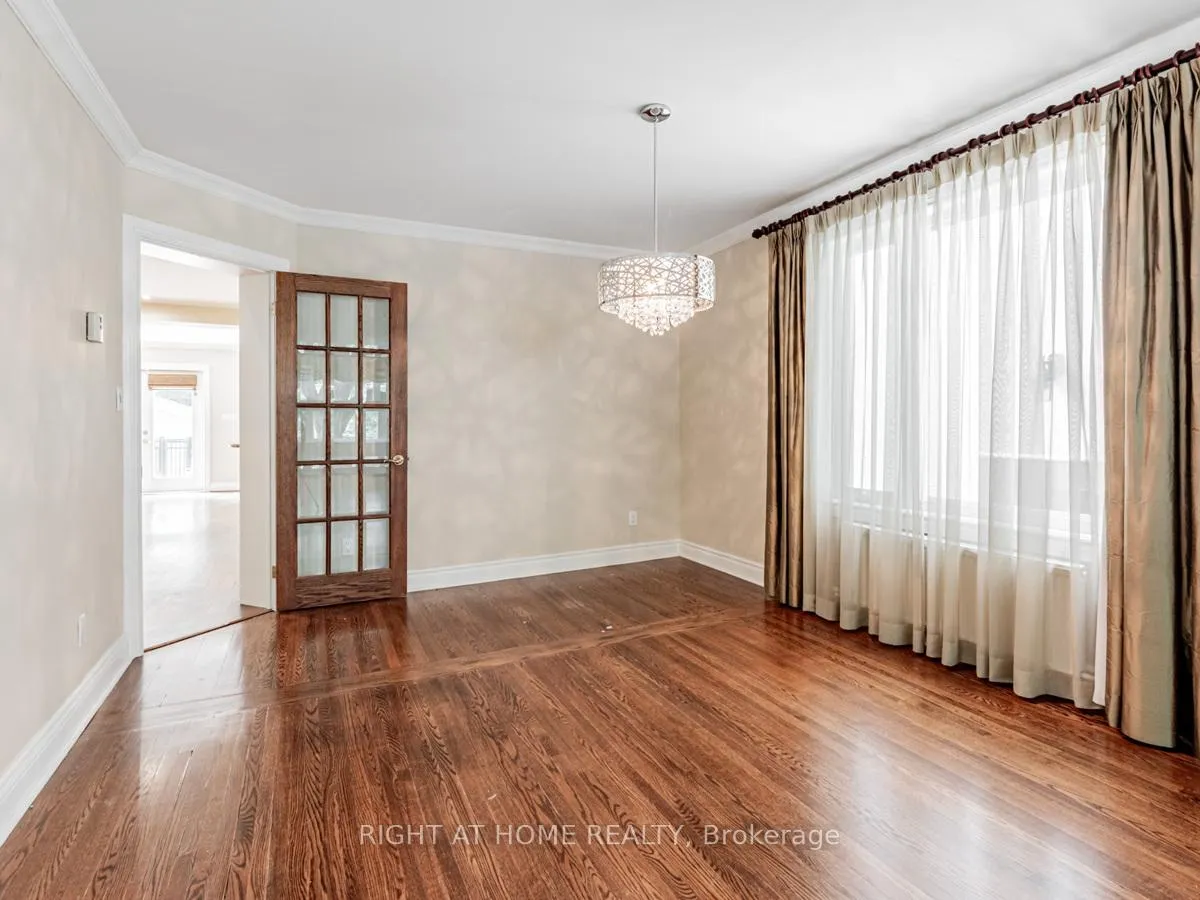 Photo 7 of 219 Briar Hill Avenue, Toronto, Yonge-Eglinton — HOMEH