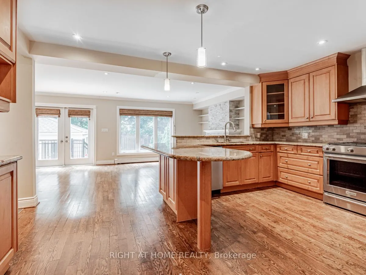 Photo 9 of 219 Briar Hill Avenue, Toronto, Yonge-Eglinton — HOMEH