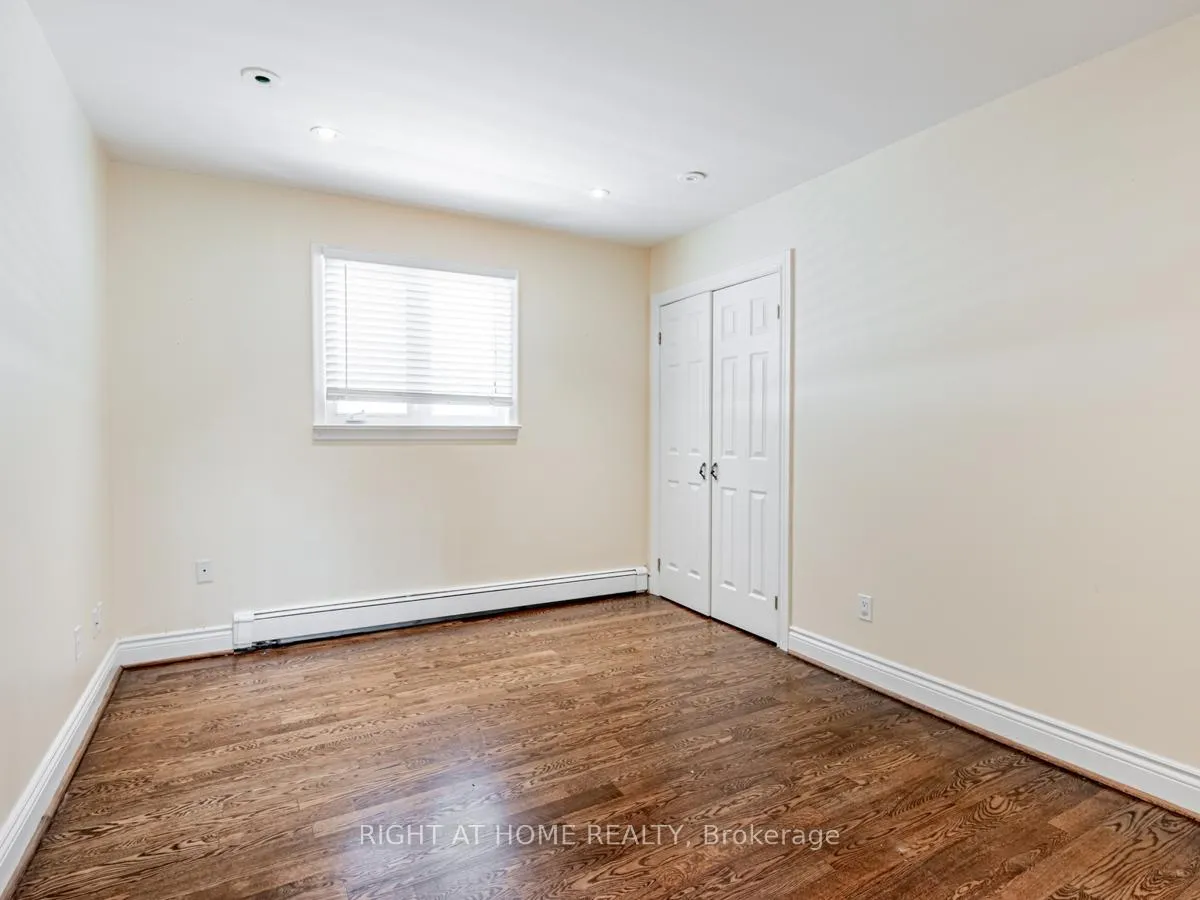 Photo 20 of 219 Briar Hill Avenue, Toronto, Yonge-Eglinton — HOMEH
