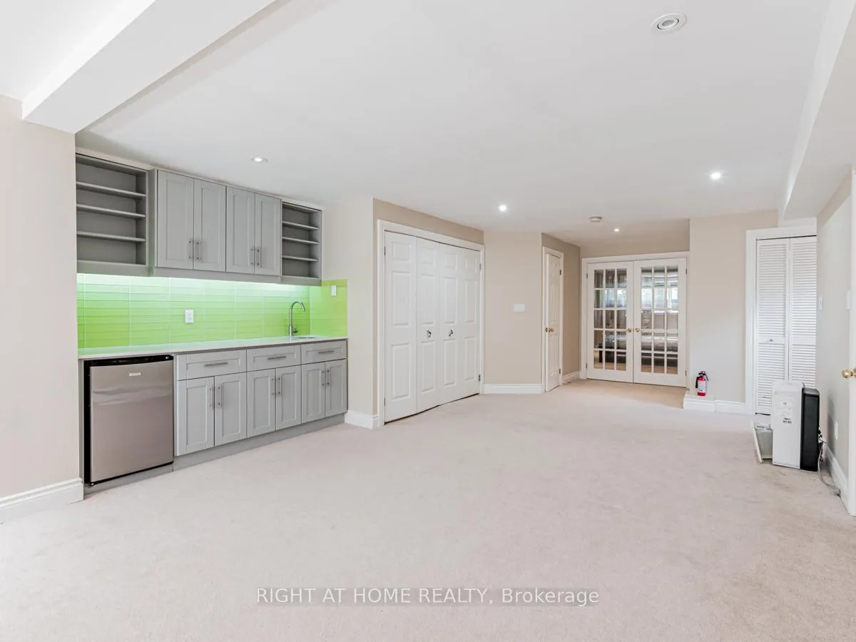 Photo 25 of 219 Briar Hill Avenue, Toronto, Yonge-Eglinton — HOMEH