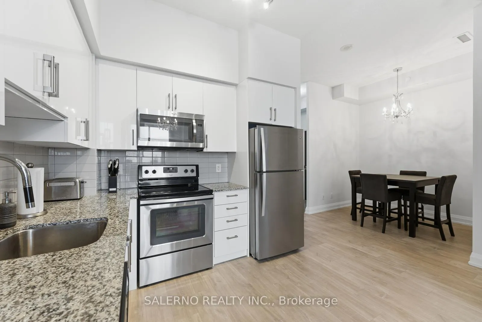 Photo 11 of Unit 327, 3600 Highway 7, Vaughan, Vaughan Corporate Centre — HOMEH