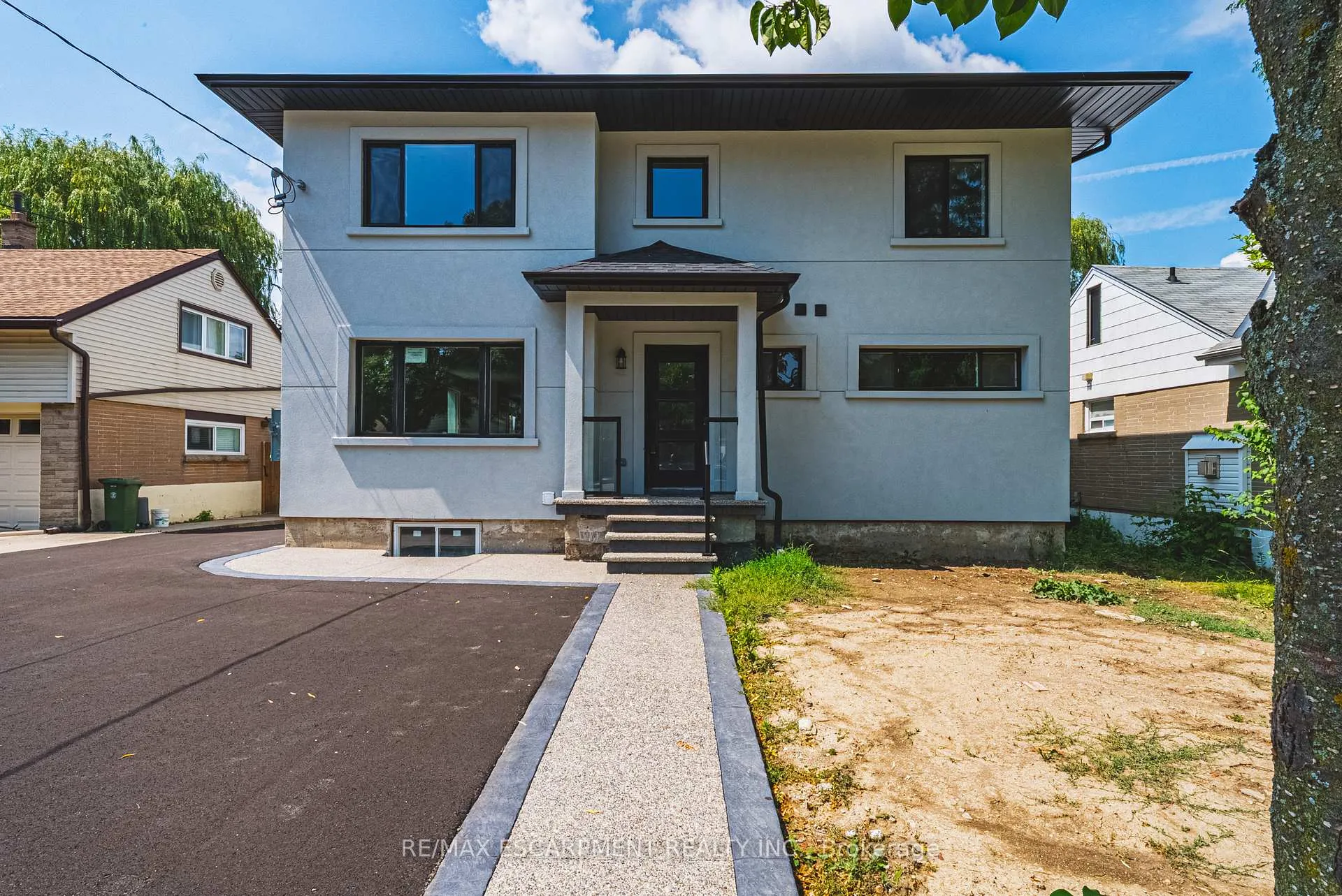Photo 2 of Unit UPPER, 472 East 36th Street, Hamilton, Macassa — HOMEH