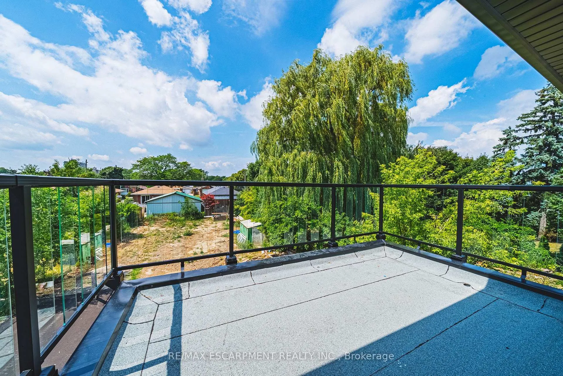 Photo 28 of Unit UPPER, 472 East 36th Street, Hamilton, Macassa — HOMEH