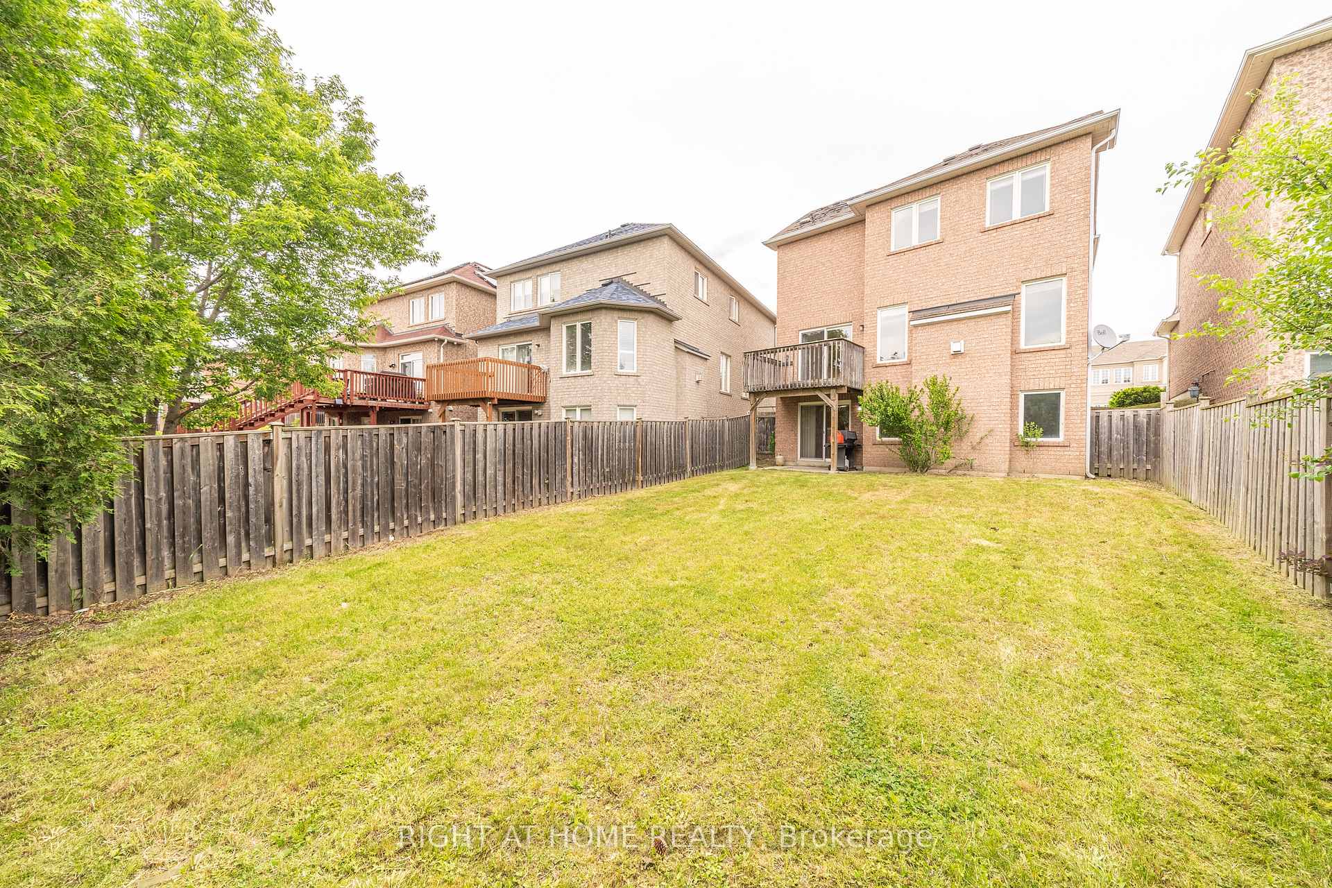 Photo 36 of 40 Nobbs Drive, Ajax, Northwest Ajax — HOMEH