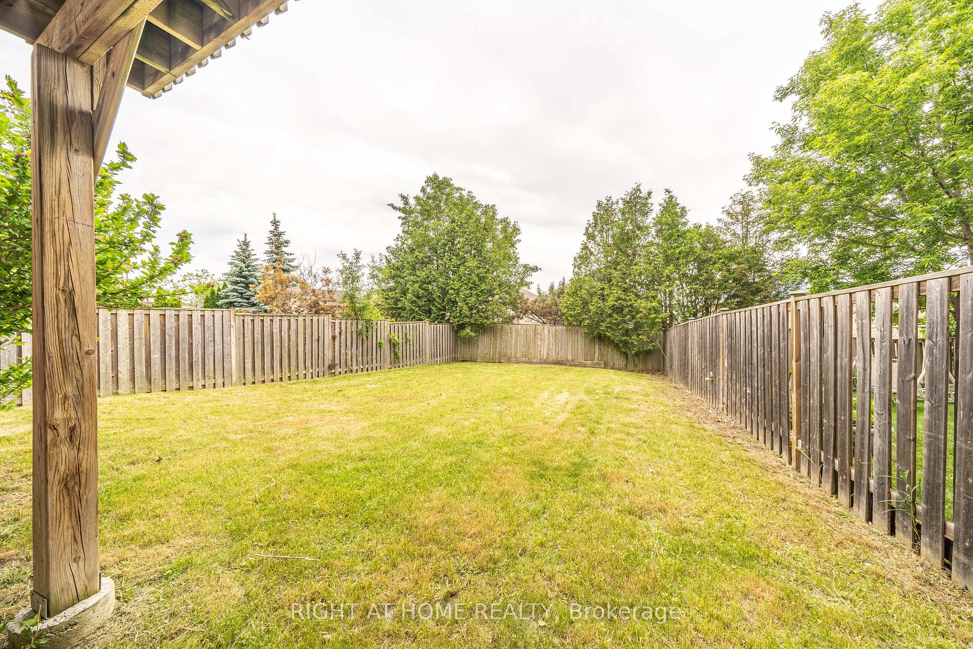 Photo 37 of 40 Nobbs Drive, Ajax, Northwest Ajax — HOMEH