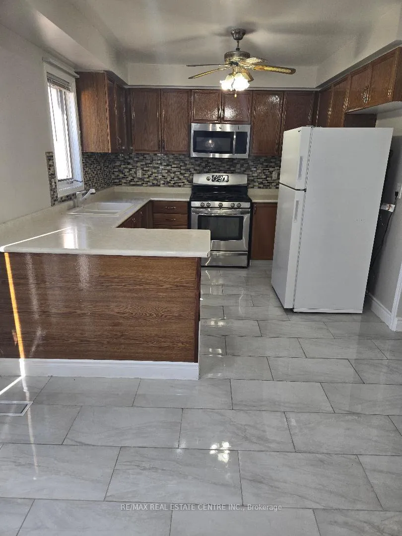 Photo 5 of 303 Delaney Upper Drive, Ajax, Central West — HOMEH