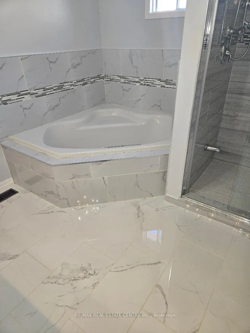 Photo 20 of 303 Delaney Upper Drive, Ajax, Central West — HOMEH