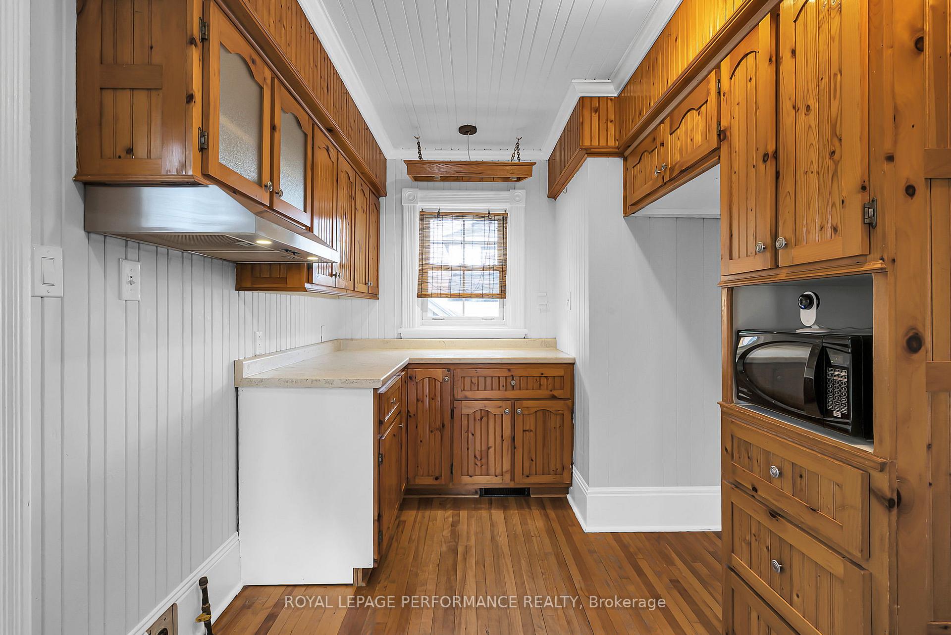 Photo 8 of 303 Fifth Street E, Cornwall — HOMEH