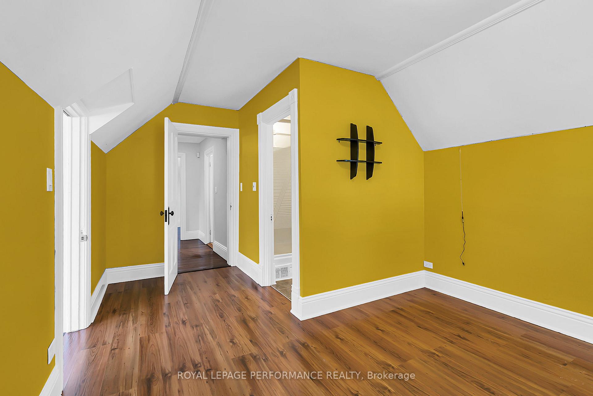 Photo 22 of 303 Fifth Street E, Cornwall — HOMEH