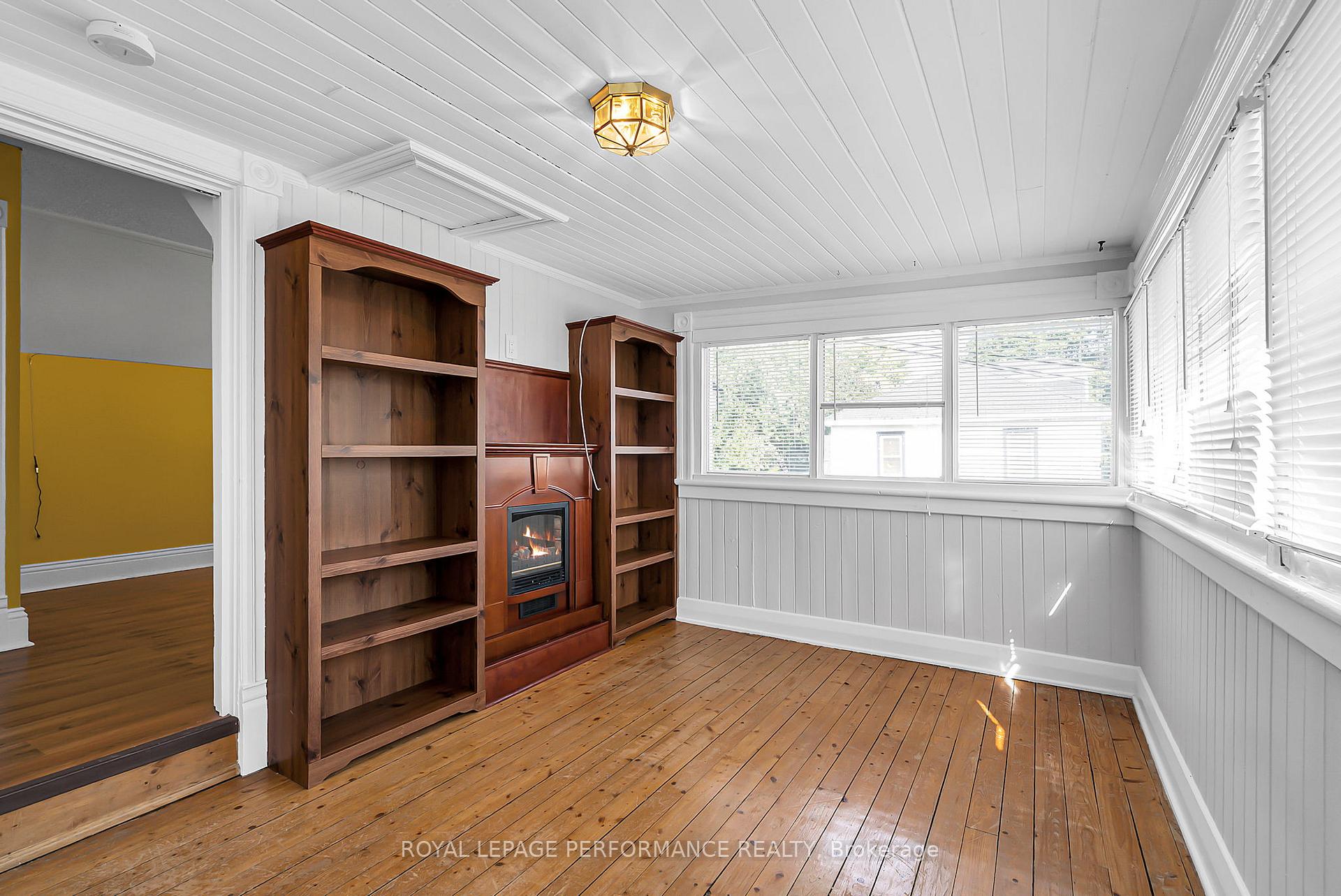 Photo 25 of 303 Fifth Street E, Cornwall — HOMEH