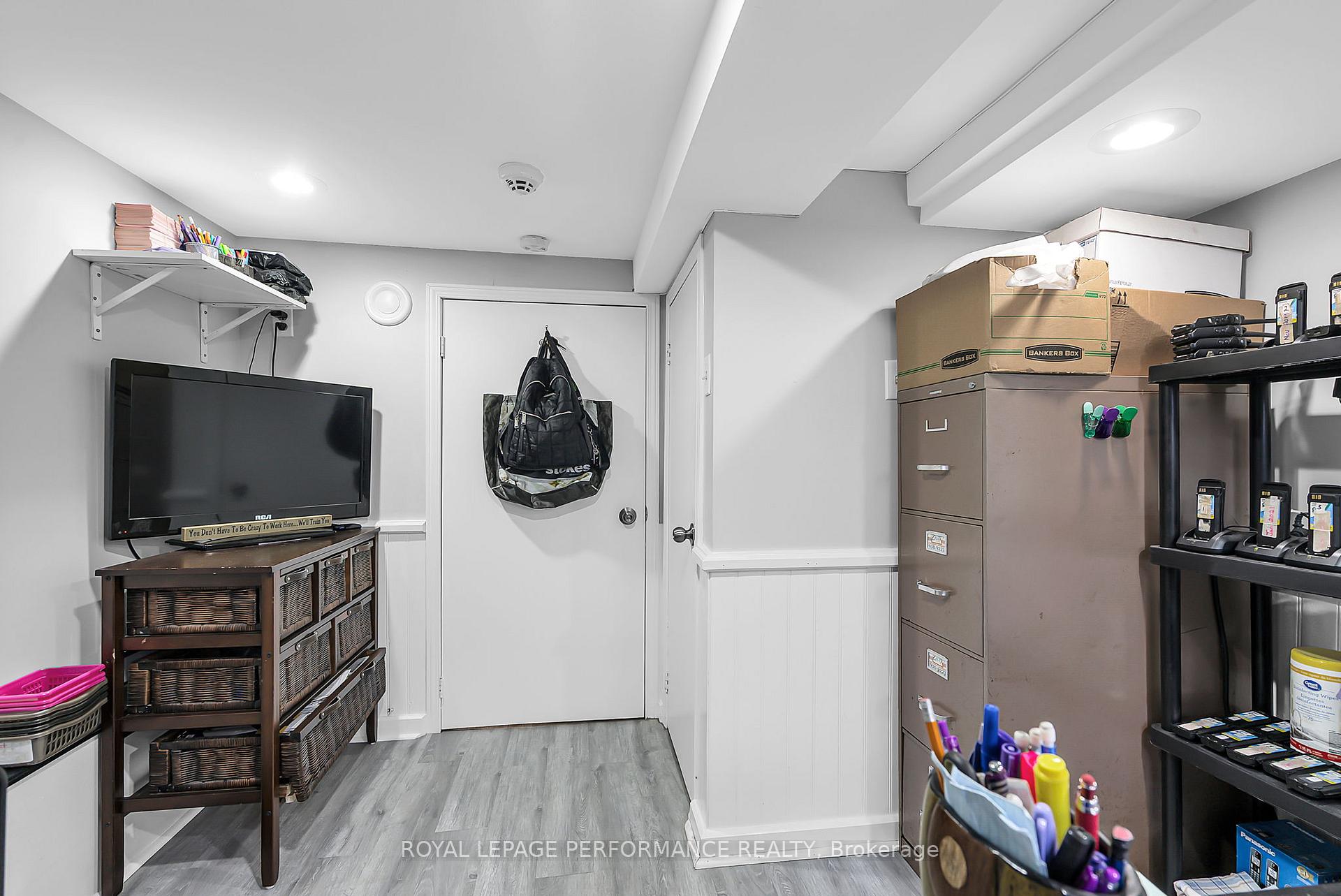 Photo 35 of 303 Fifth Street E, Cornwall — HOMEH