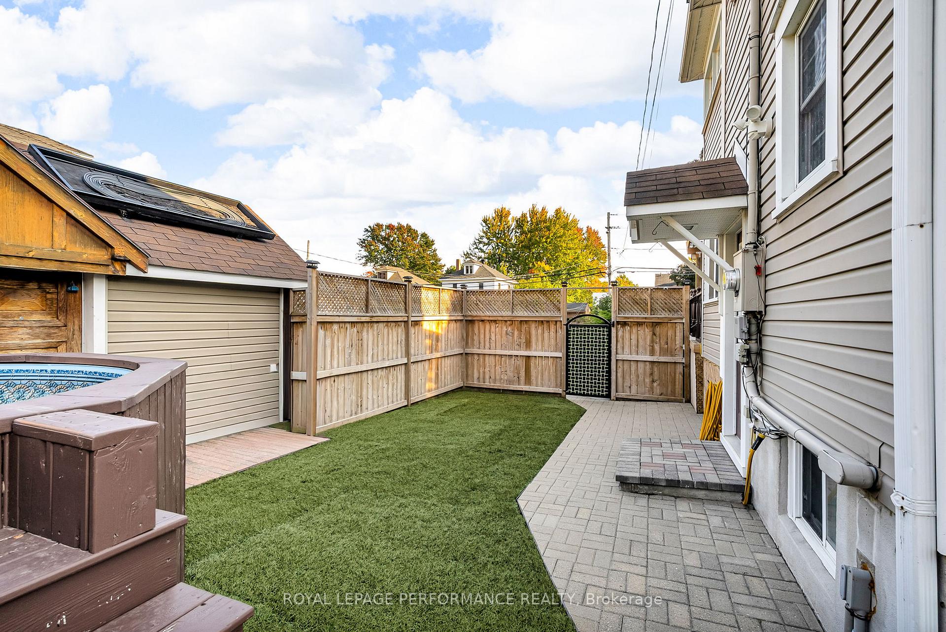 Photo 40 of 303 Fifth Street E, Cornwall — HOMEH