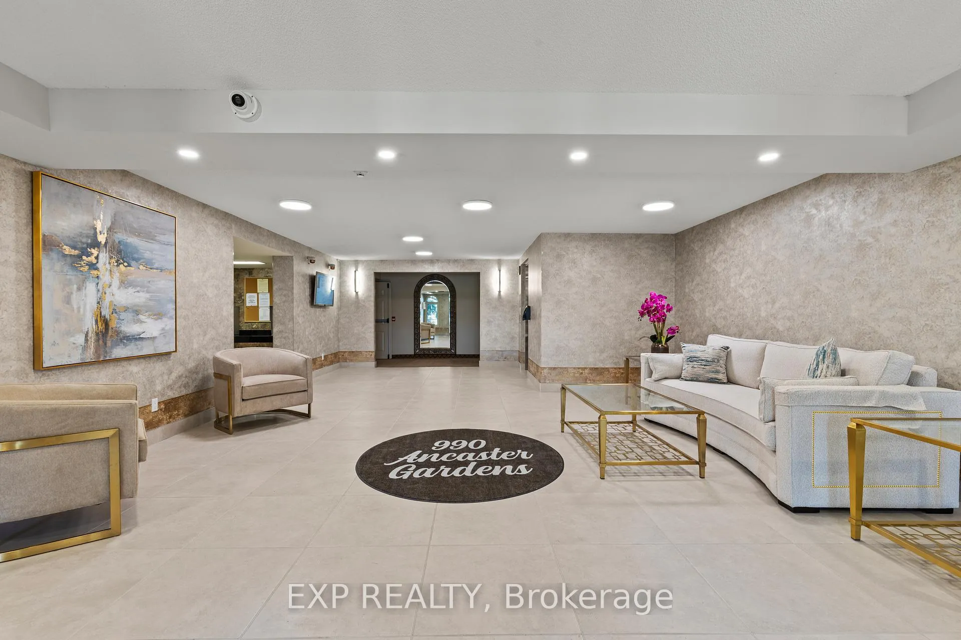 Photo 3 of Unit 301, 990 Golf Links Road, Hamilton, Meadowlands — HOMEH