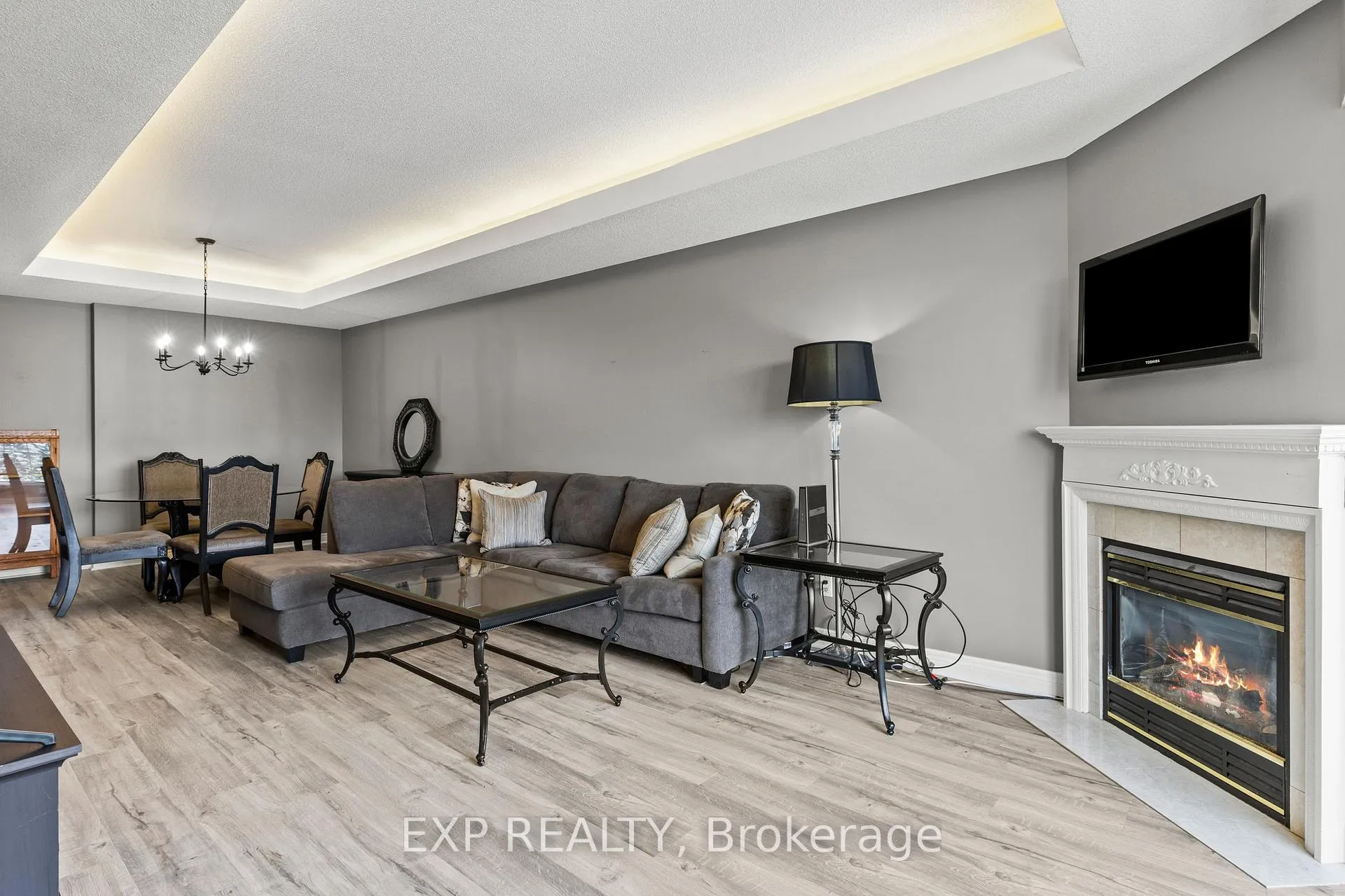 Photo 12 of Unit 301, 990 Golf Links Road, Hamilton, Meadowlands — HOMEH