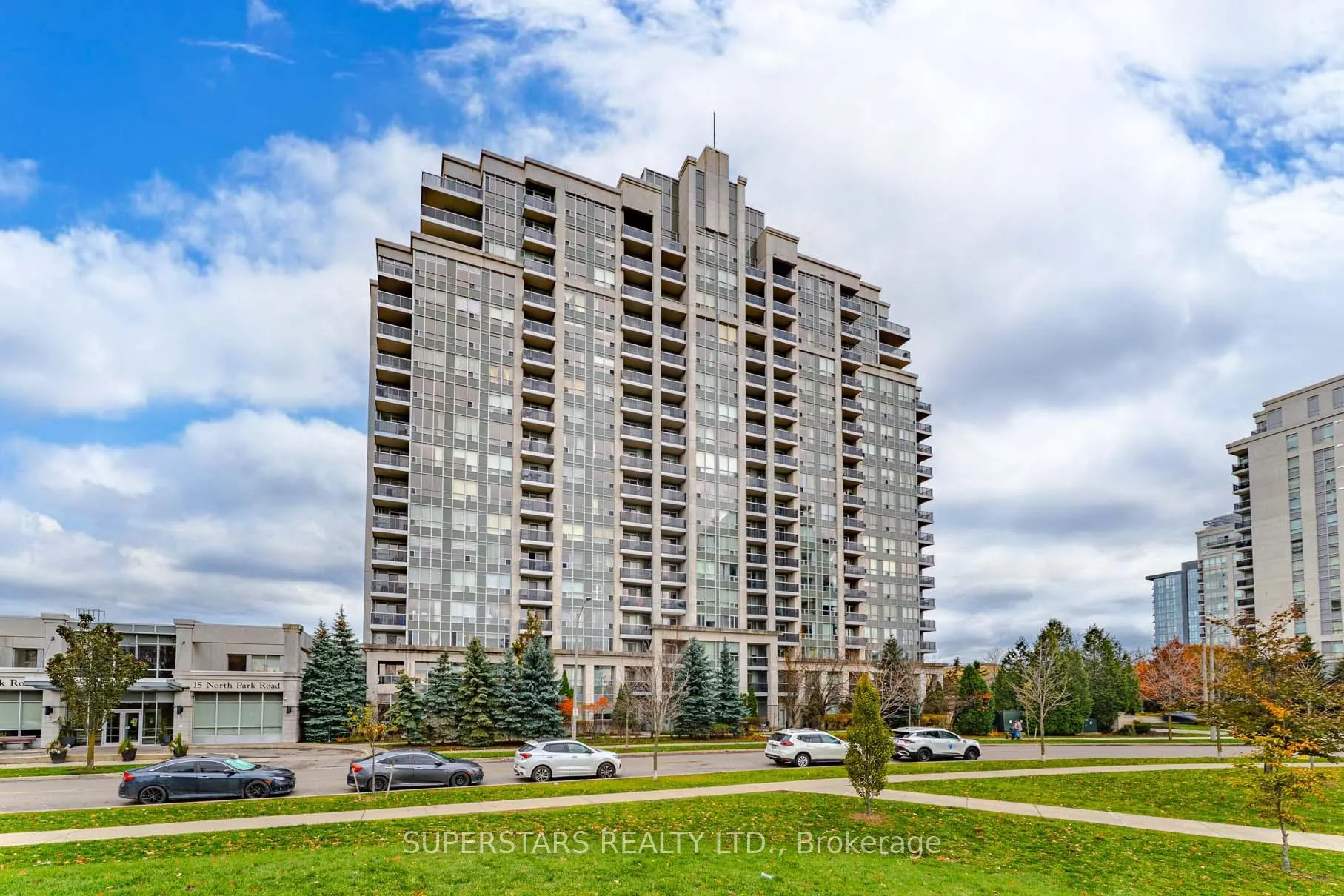 Photo 19 of Unit 806, 15 North Park Road, Vaughan, Beverley Glen — HOMEH