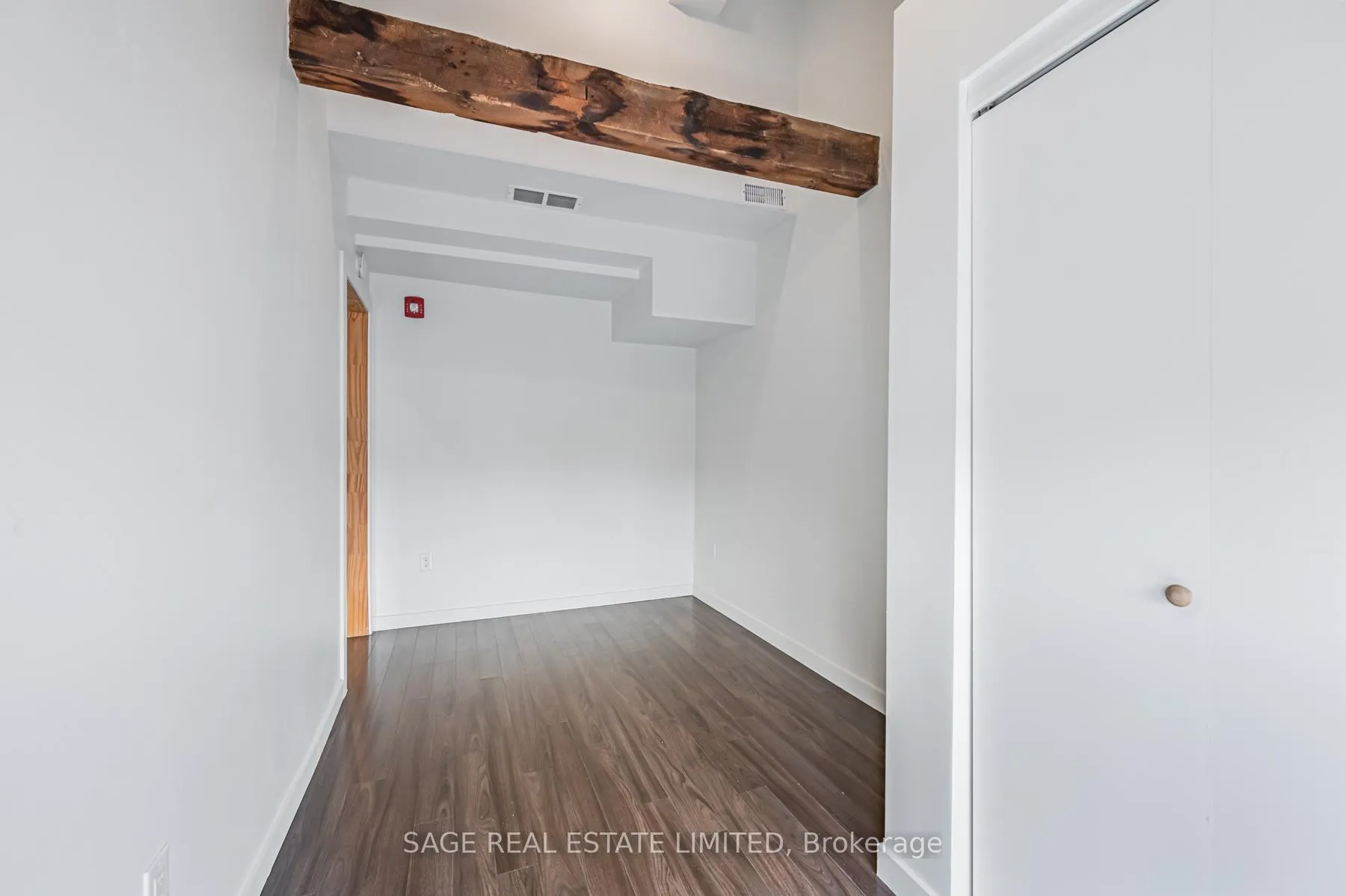 Photo 16 of Unit 2, 14 Cross Street, Hamilton, Dundas — HOMEH