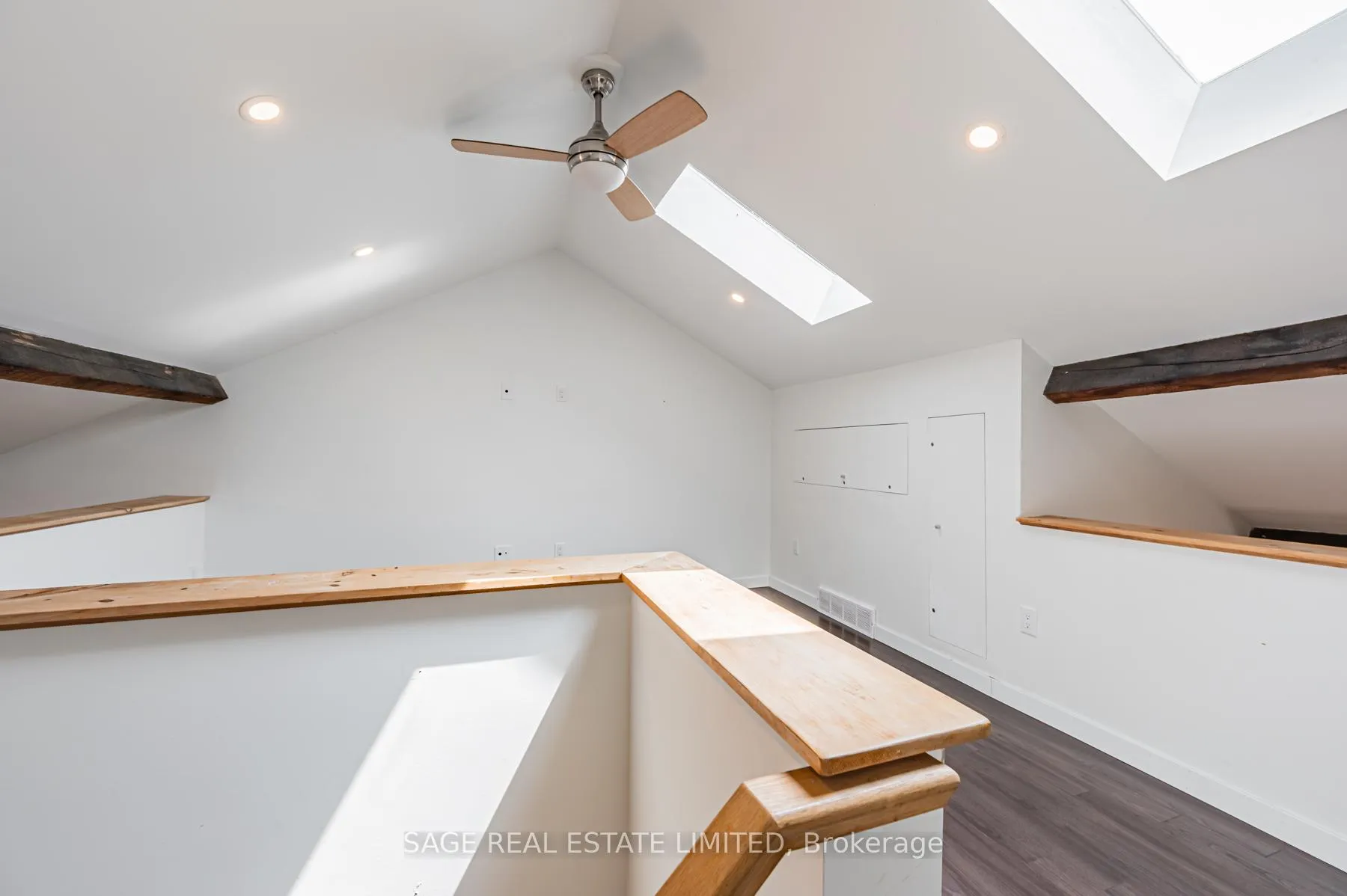 Photo 23 of Unit 2, 14 Cross Street, Hamilton, Dundas — HOMEH
