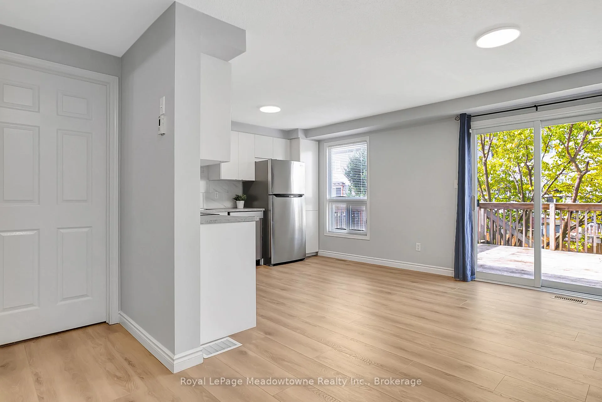 Photo 10 of 45 Madeleine Street, Kitchener — HOMEH