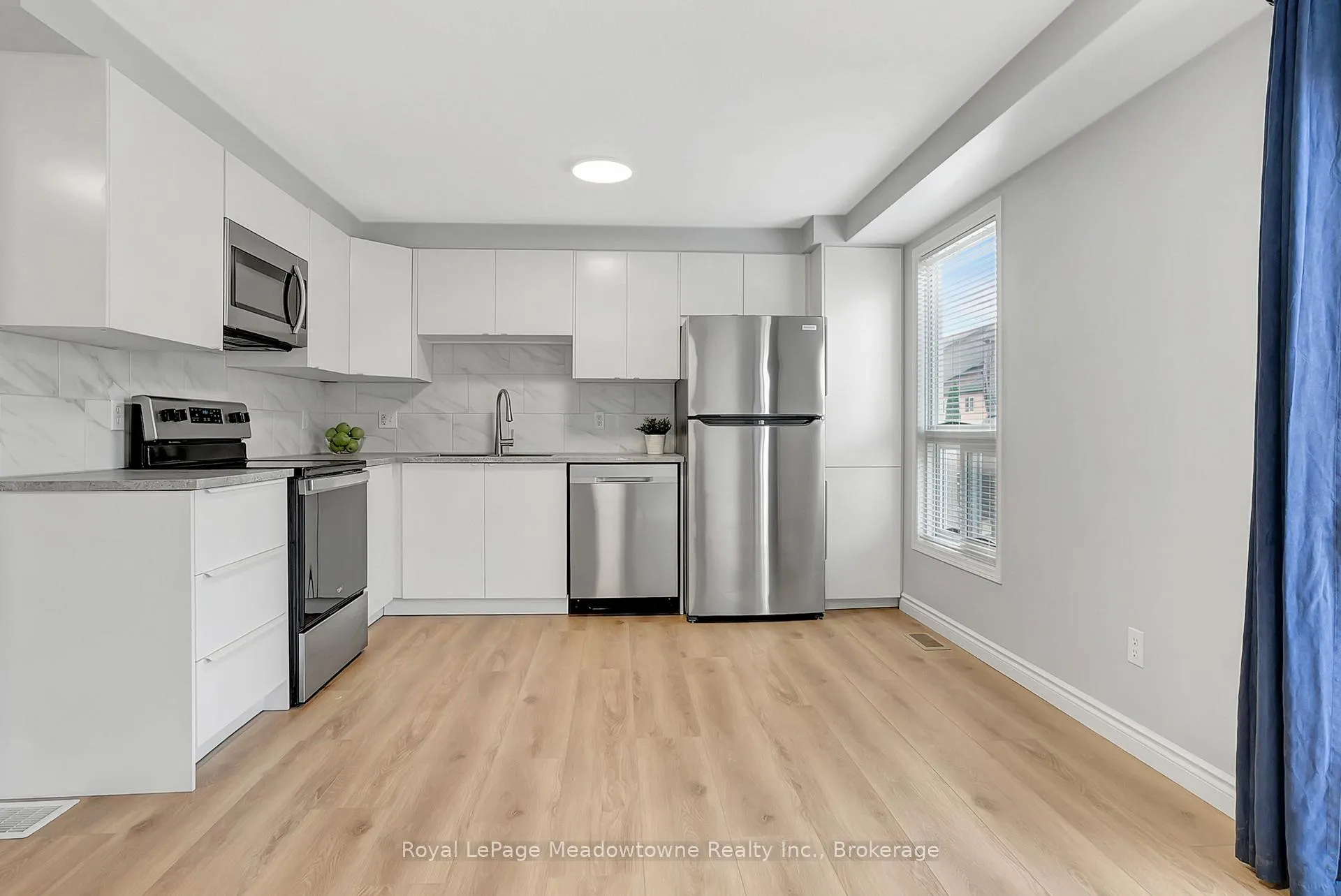 Photo 14 of 45 Madeleine Street, Kitchener — HOMEH