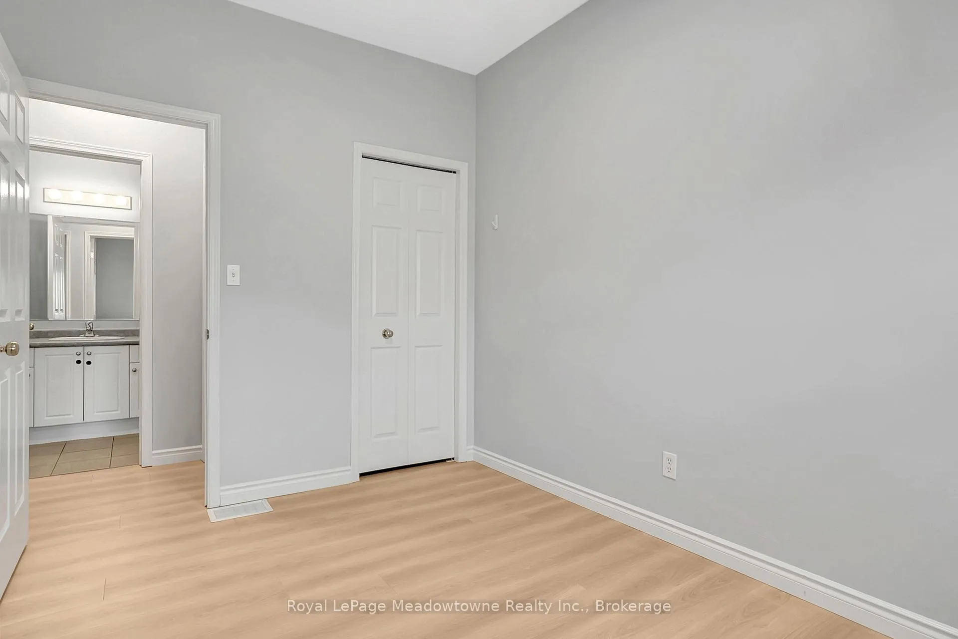 Photo 33 of 45 Madeleine Street, Kitchener — HOMEH
